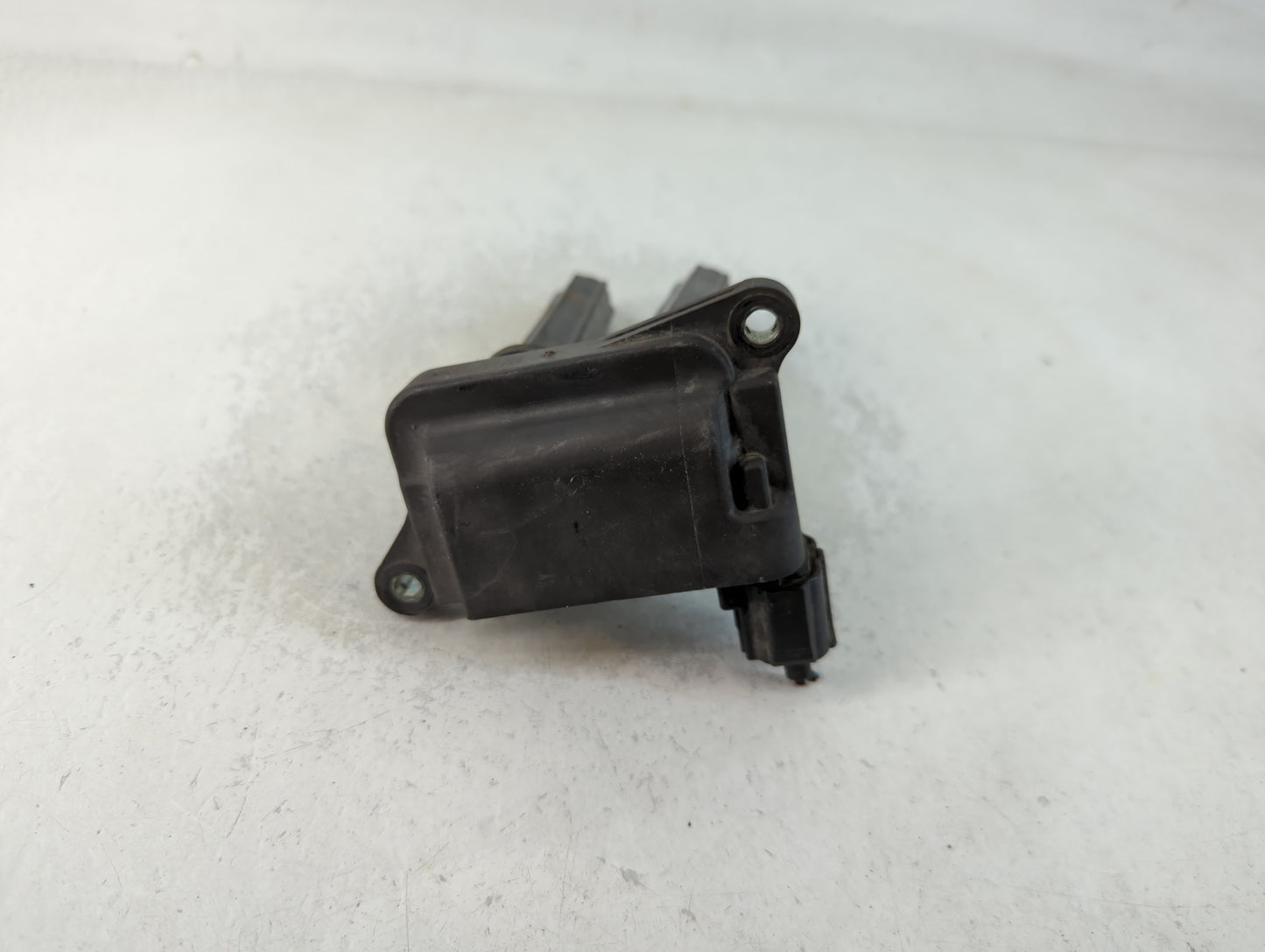 2006-2008 Jeep Commander Ignition Coil Igniter Pack - Oemusedautoparts1.com
