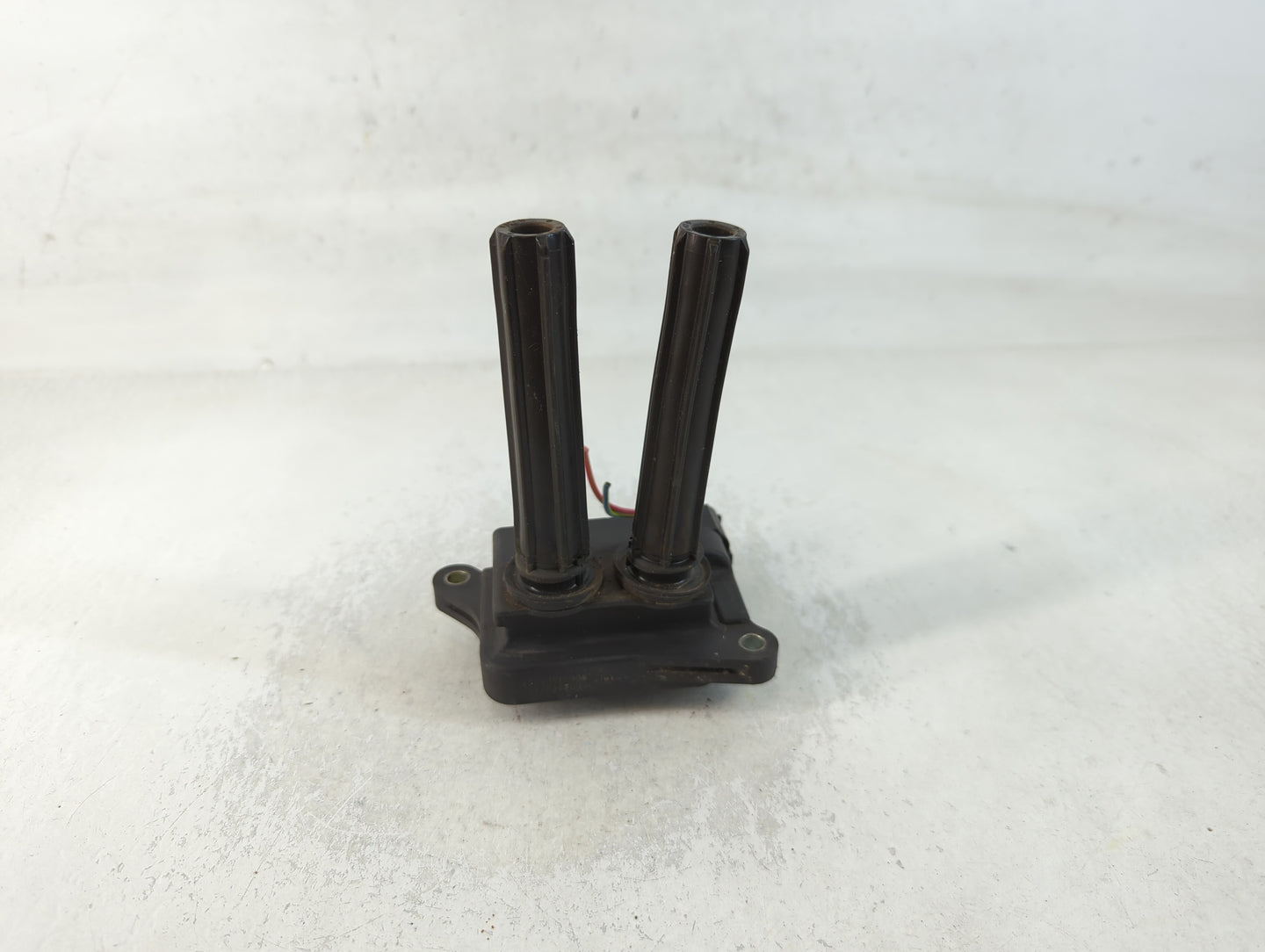 2006-2010 Jeep Commander Ignition Coil Igniter Pack - Oemusedautoparts1.com