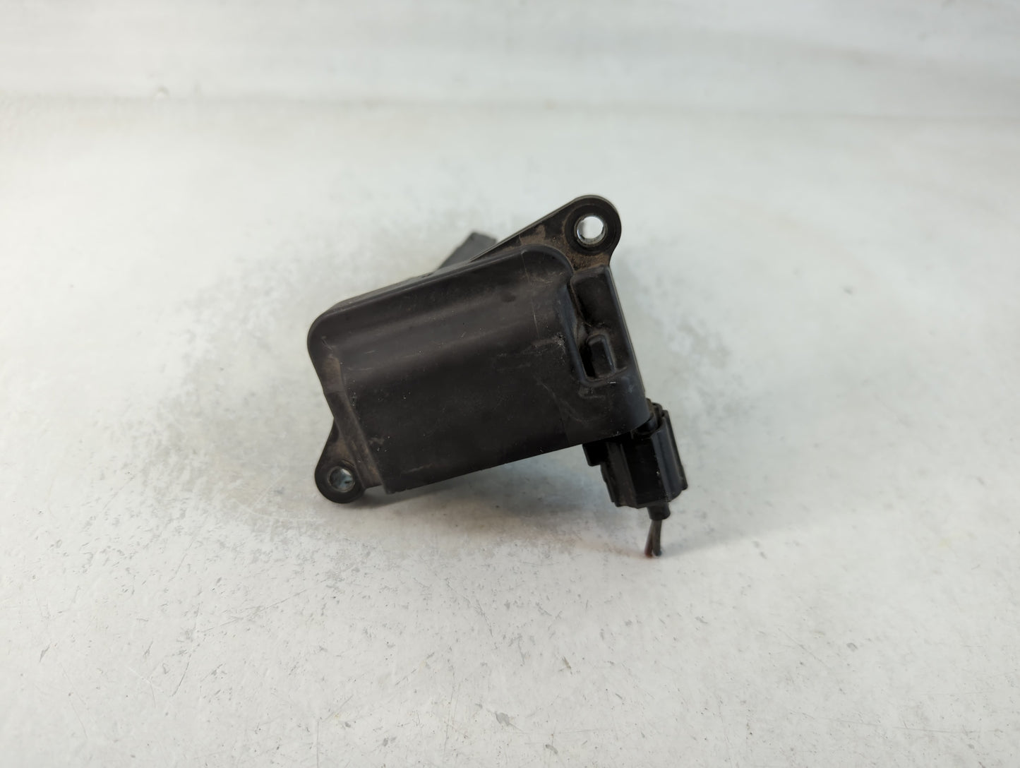 2006-2008 Jeep Commander Ignition Coil Igniter Pack - Oemusedautoparts1.com