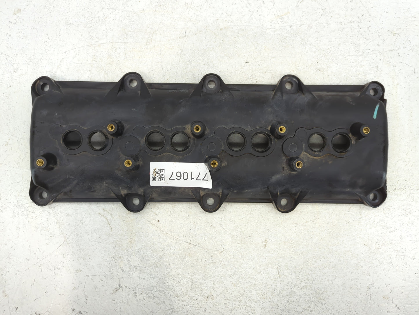 2007 Jeep Commander Driver Left Cylinder Head Valve Cover Fits OEM Used Auto Parts - Oemusedautoparts1.com