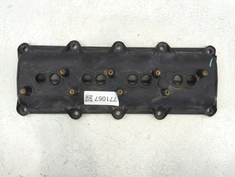 compare product 2007 Jeep Commander Driver Left Cylinder Head Valve Cover Fits OEM Used Auto Parts