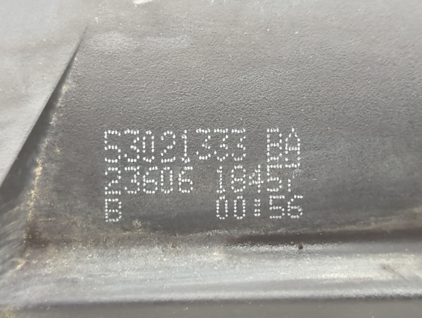 2007 Jeep Commander Driver Left Cylinder Head Valve Cover Fits OEM Used Auto Parts - Oemusedautoparts1.com
