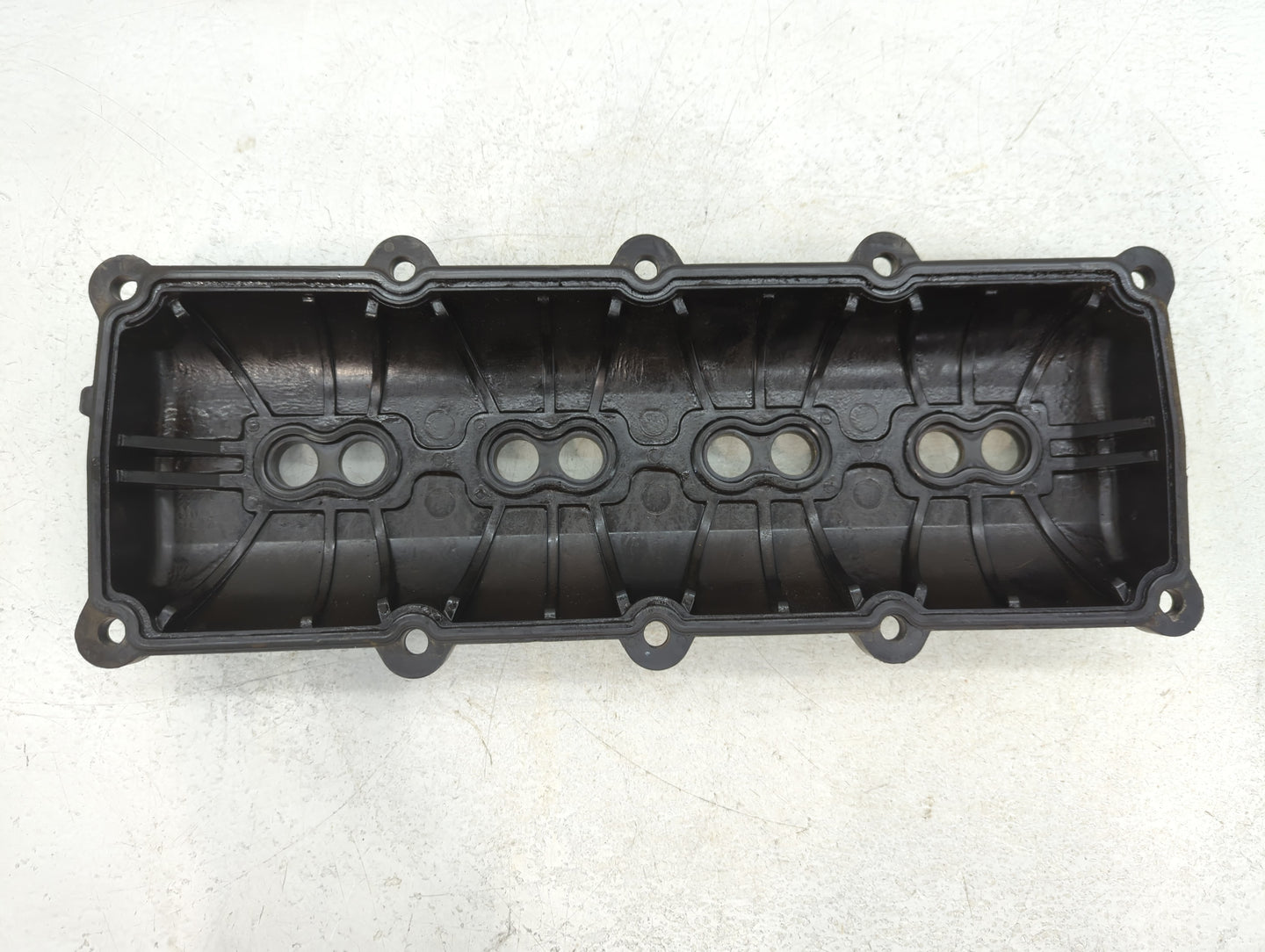 2007 Jeep Commander Driver Left Cylinder Head Valve Cover Fits OEM Used Auto Parts - Oemusedautoparts1.com