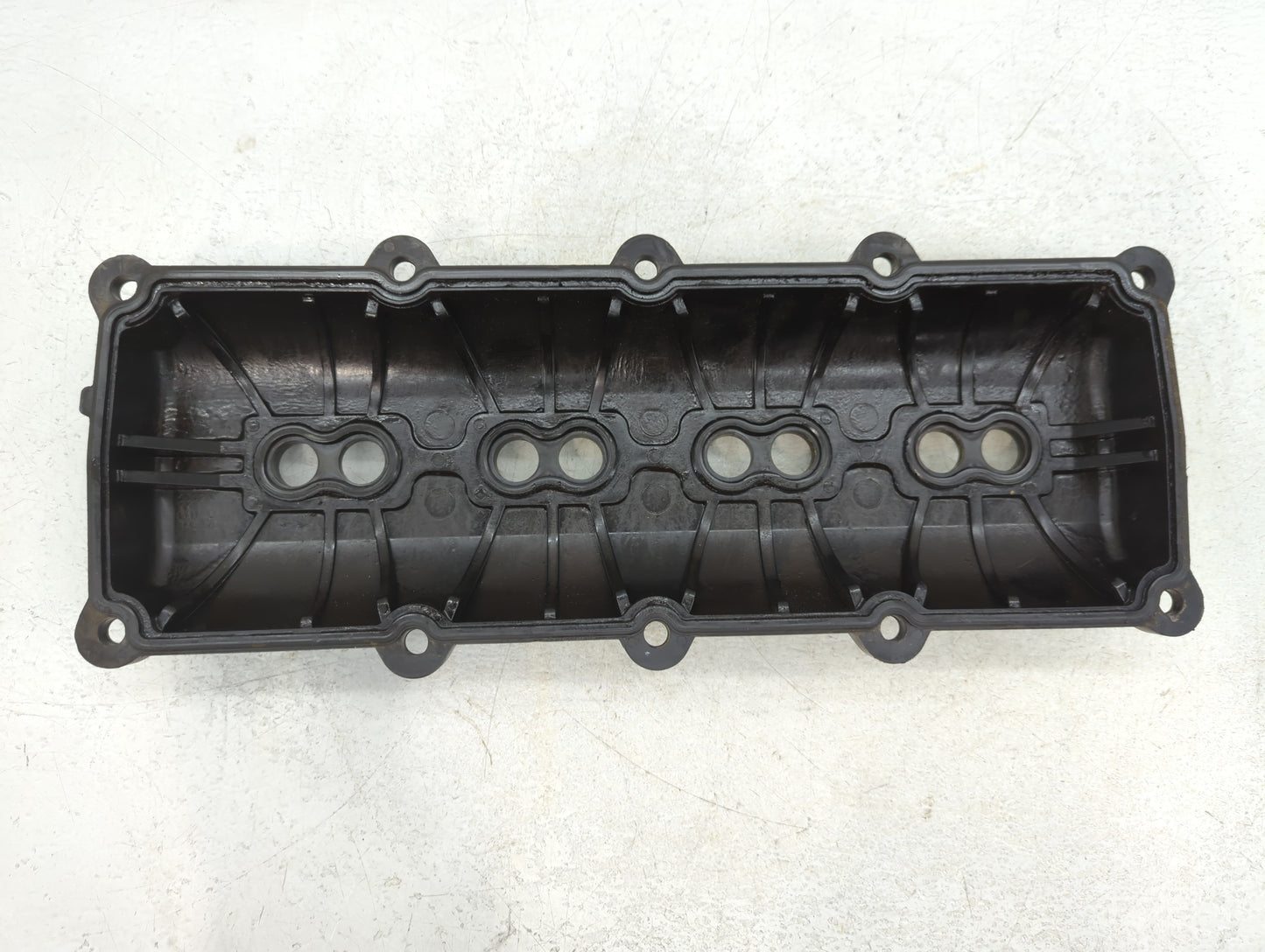 2007 Jeep Commander Driver Left Cylinder Head Valve Cover Fits OEM Used Auto Parts - Oemusedautoparts1.com