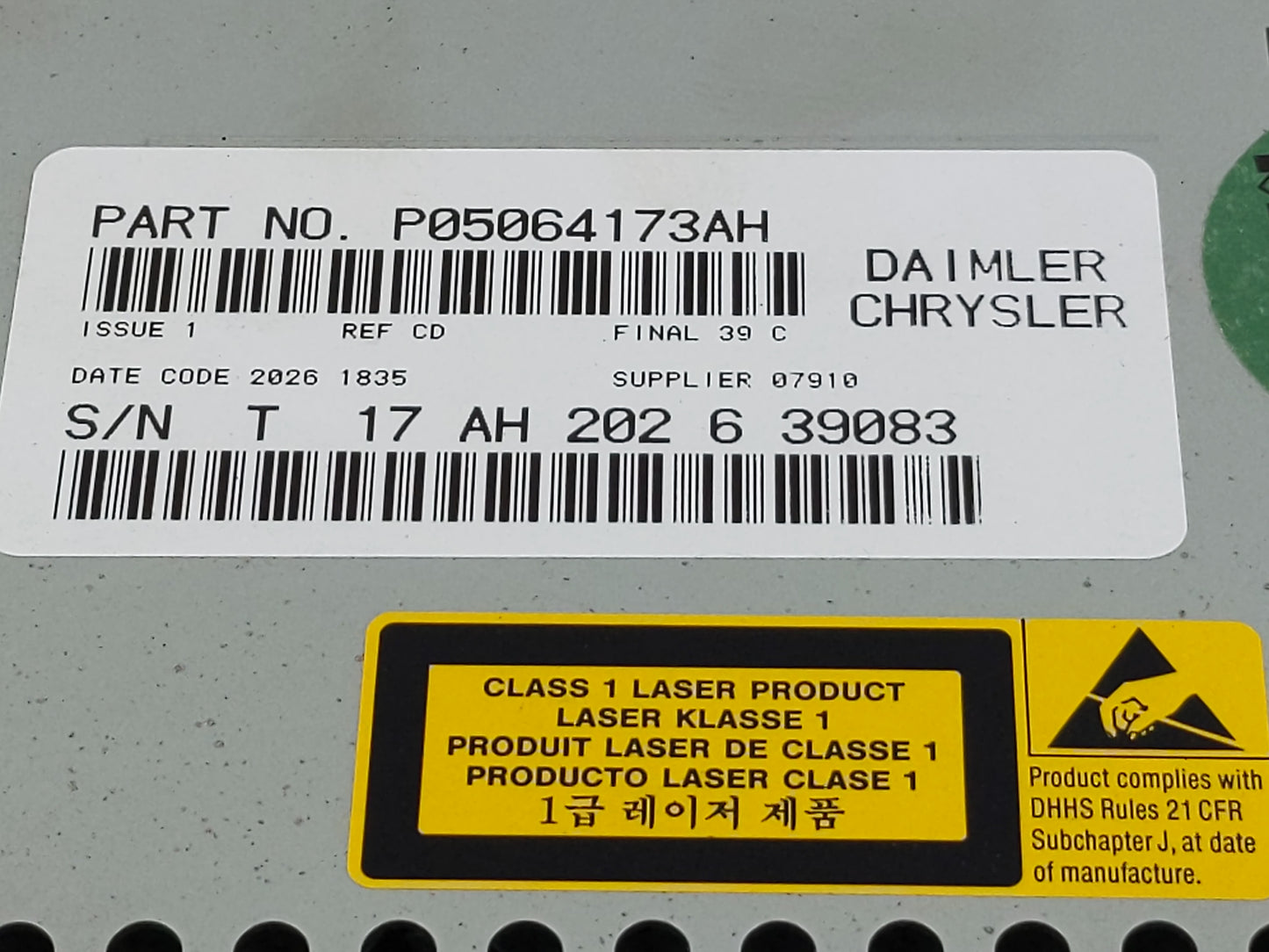 2007-2008 Jeep Compass Radio AM FM Cd Player Receiver Replacement P/N:P05064173AH Fits Fits 2004 2005 2006 2007 2008 2009 20