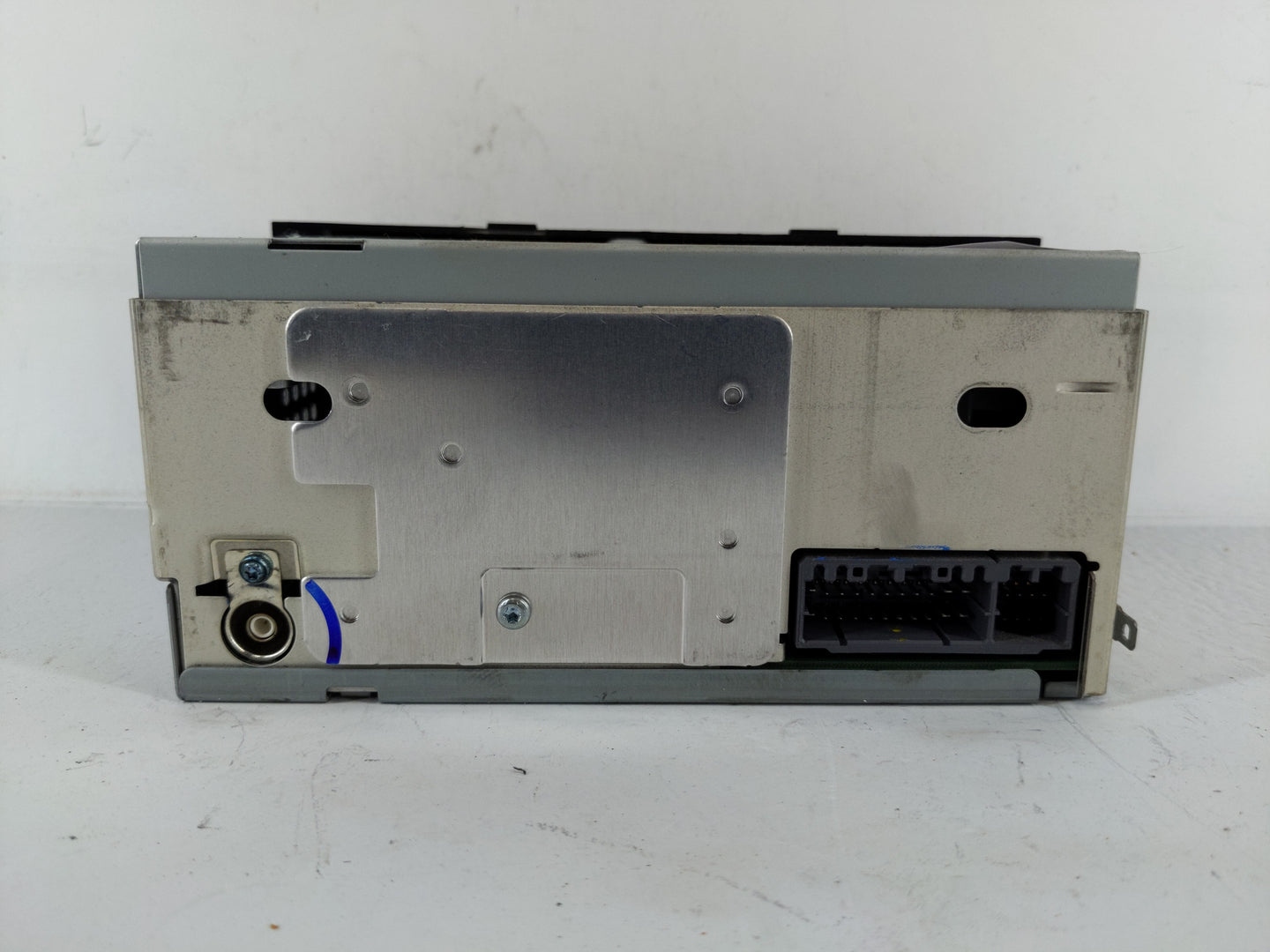 2007-2008 Jeep Compass Radio AM FM Cd Player Receiver Replacement P/N:P05064173AH Fits Fits 2004 2005 2006 2007 2008 2009 20