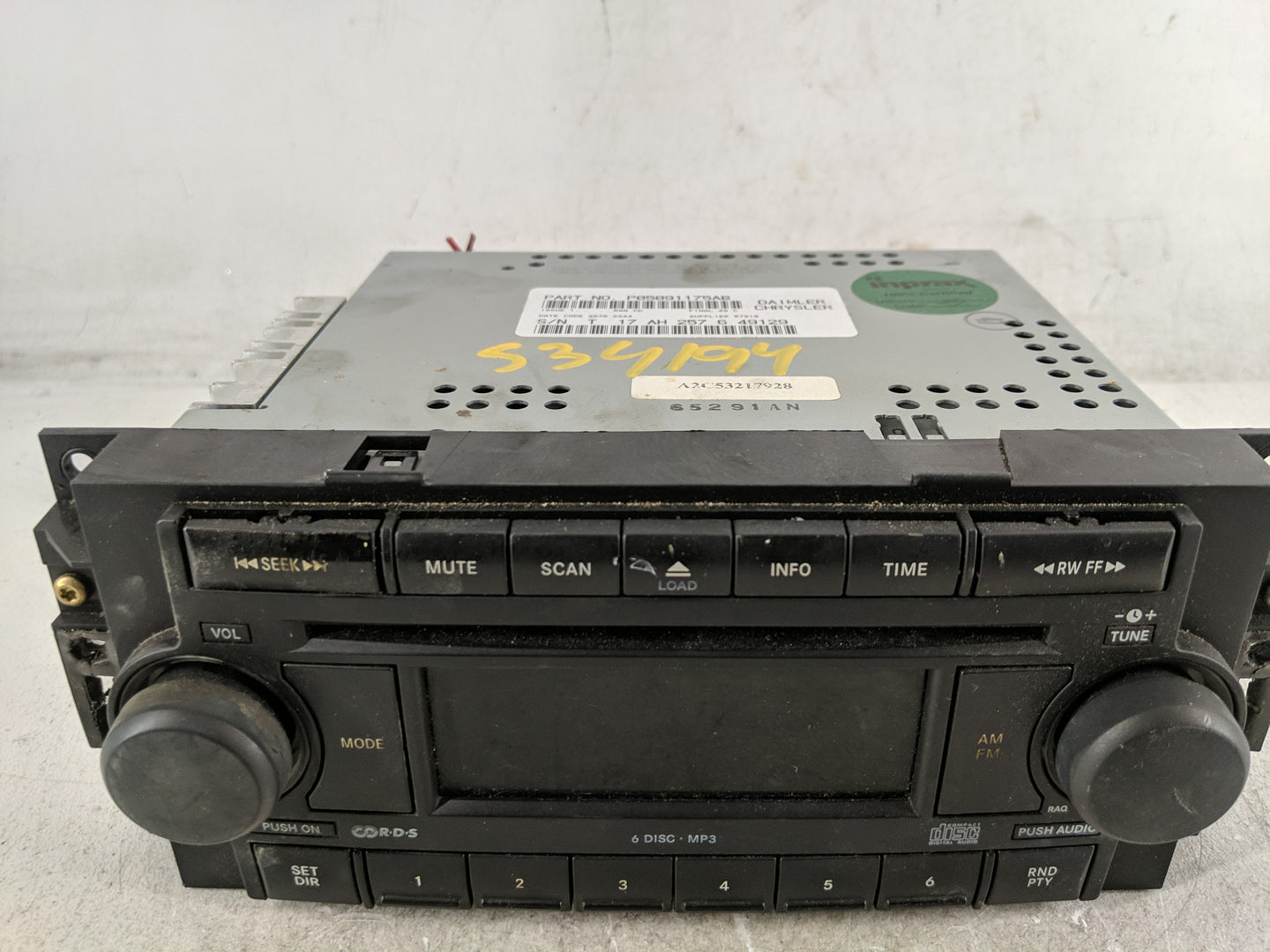 2007-2008 Jeep Compass Radio AM FM Cd Player Receiver Replacement P/N:P05091175AB Fits Fits 2007 2008 2009 OEM Used Auto Par