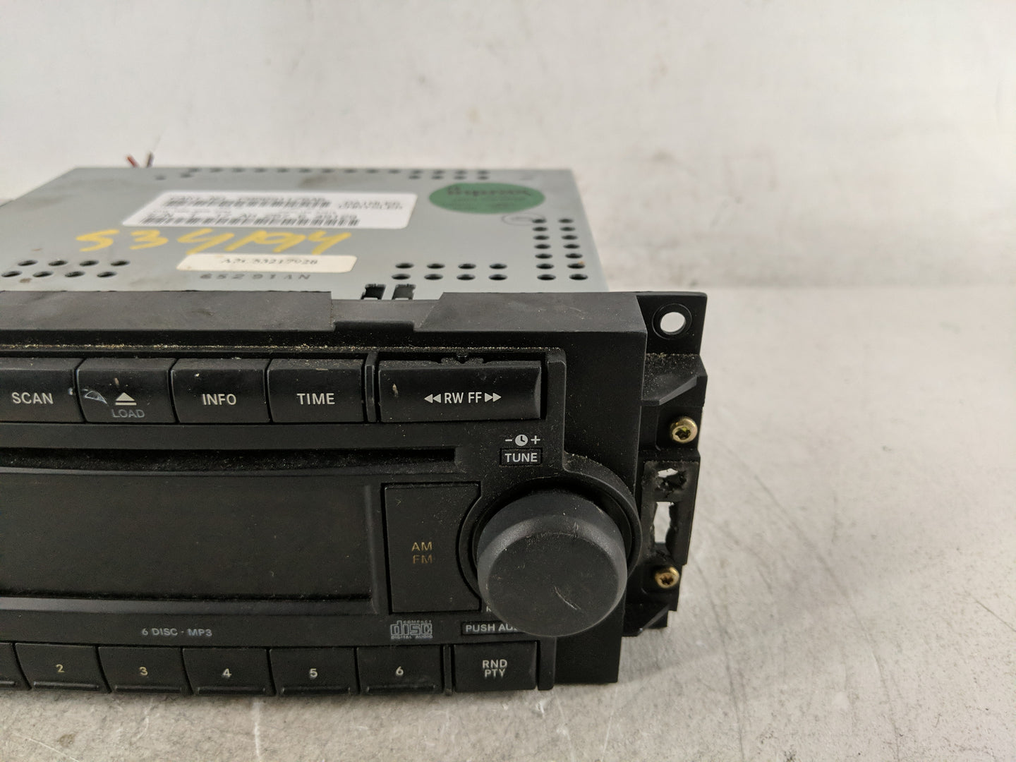 2007-2008 Jeep Compass Radio AM FM Cd Player Receiver Replacement P/N:P05091175AB Fits Fits 2007 2008 2009 OEM Used Auto Par