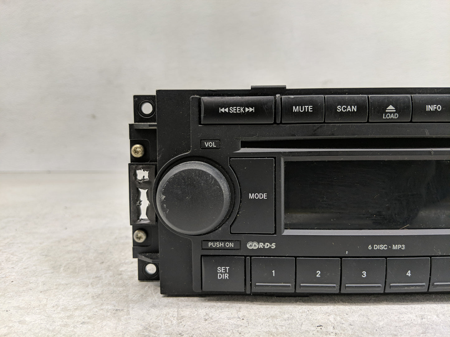 2007-2008 Jeep Compass Radio AM FM Cd Player Receiver Replacement P/N:P05091175AB Fits Fits 2007 2008 2009 OEM Used Auto Par