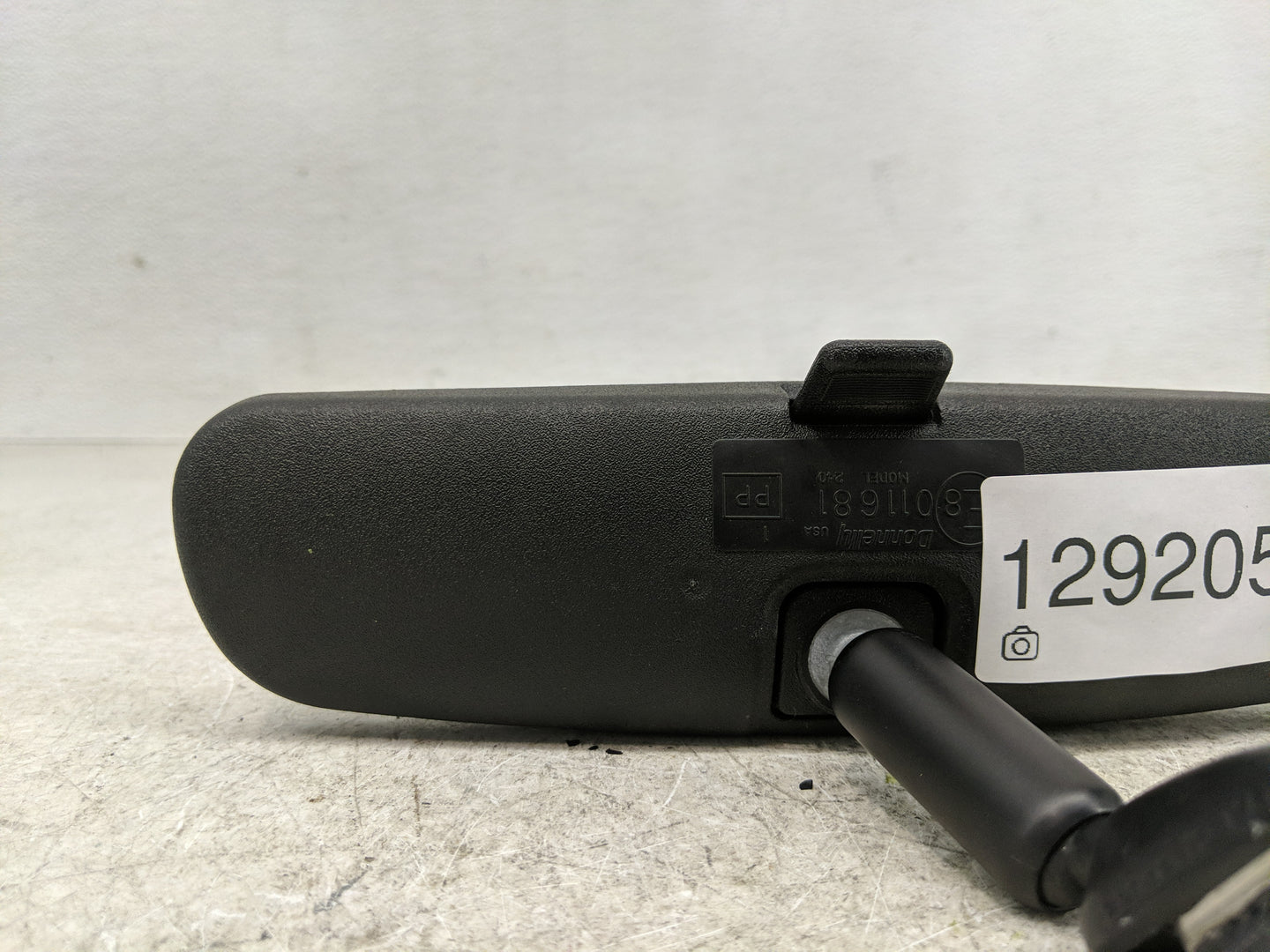 2007 Jeep Compass Interior Rear View Mirror Replacement OEM P/N:E8011681 Fits OEM Used Auto Parts - Oemusedautoparts1.com