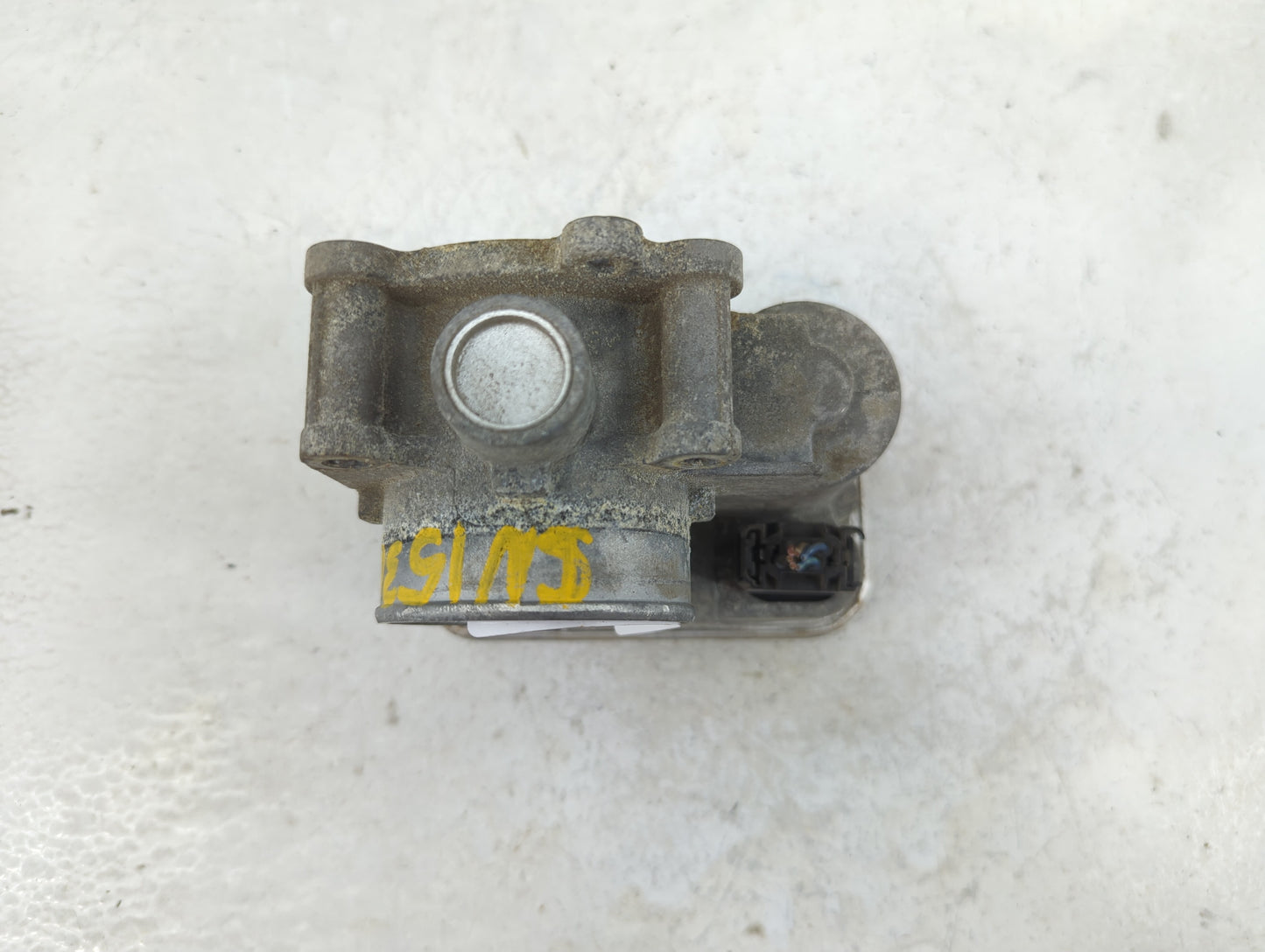 2007 Jeep Compass Throttle Body P/N:977-025 Fits Fits 2008 2009 2010 2011 2012 2013 2014 2015 2016 2017 2018 OEM Used Auto P