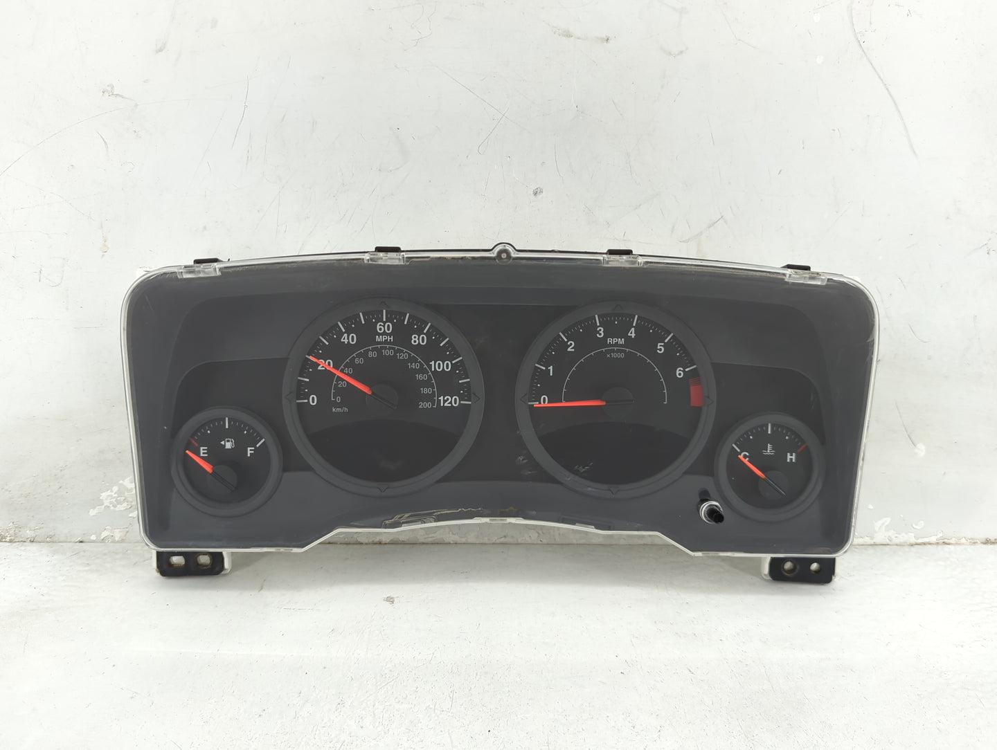 2007 Jeep Compass Instrument Cluster Speedometer Gauges P/N:05107008AE CR-0035-004-M0-CE Fits OEM Used Auto Parts - Oemuseda