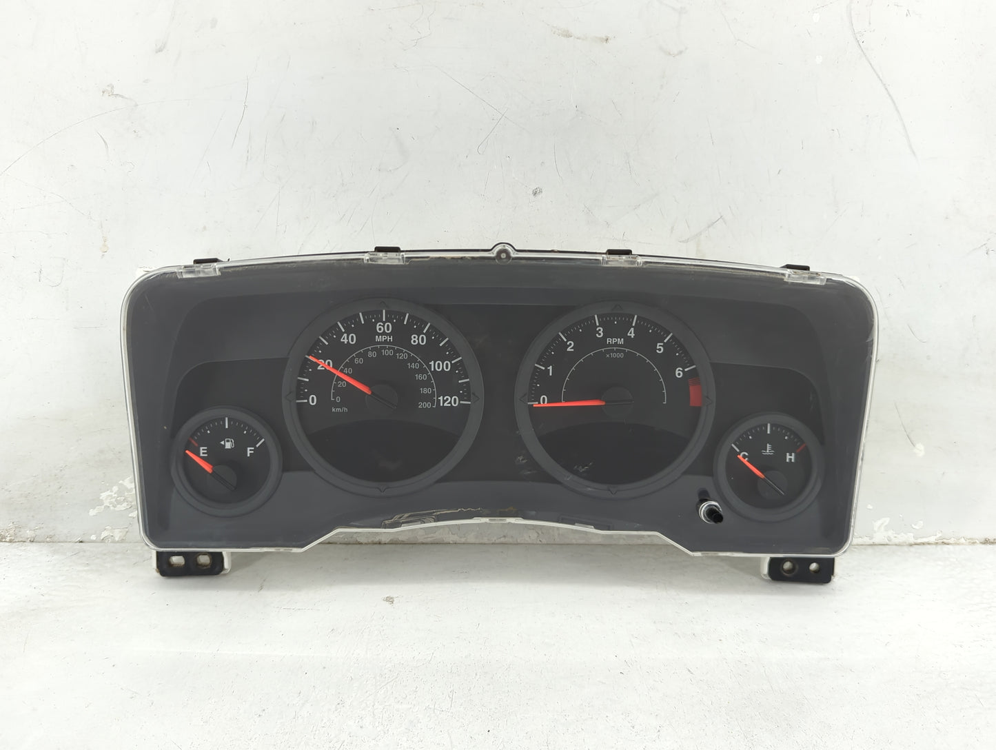 2007 Jeep Compass Instrument Cluster Speedometer Gauges P/N:05107008AE CR-0035-004-M0-CE Fits OEM Used Auto Parts - Oemuseda