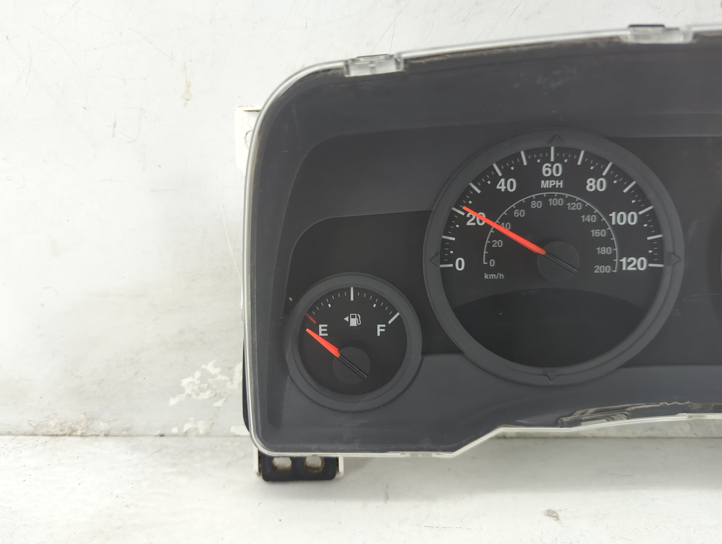 2007 Jeep Compass Instrument Cluster Speedometer Gauges P/N:05107008AE CR-0035-004-M0-CE Fits OEM Used Auto Parts - Oemuseda