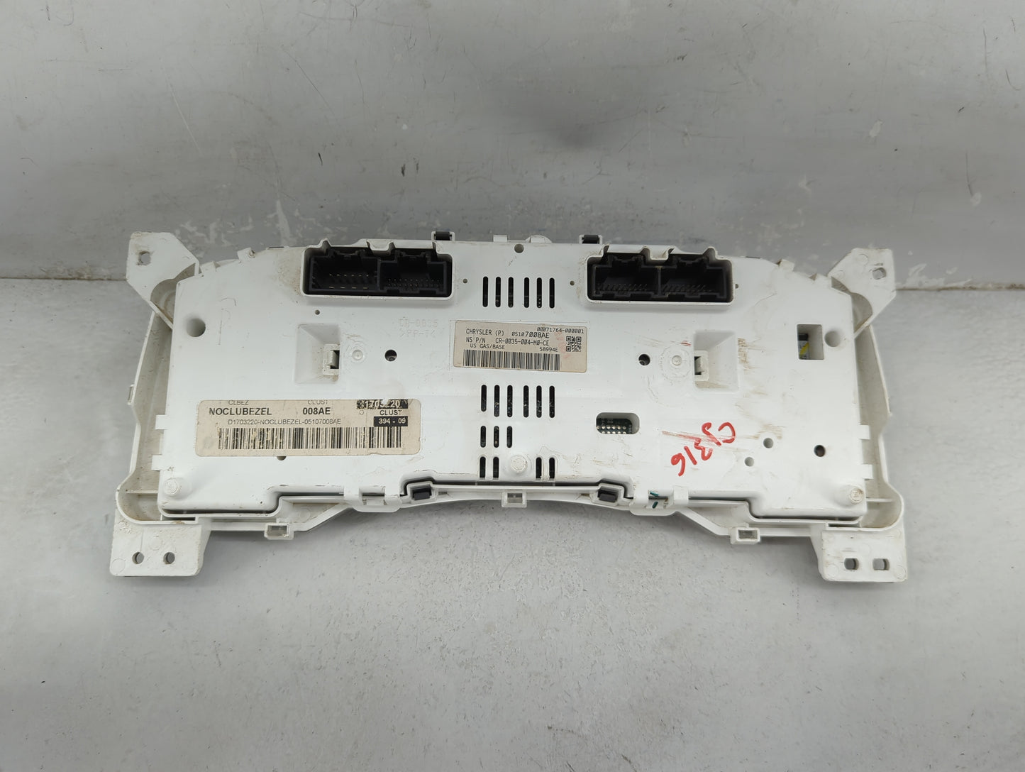 2007 Jeep Compass Instrument Cluster Speedometer Gauges P/N:05107008AE CR-0035-004-M0-CE Fits OEM Used Auto Parts - Oemuseda