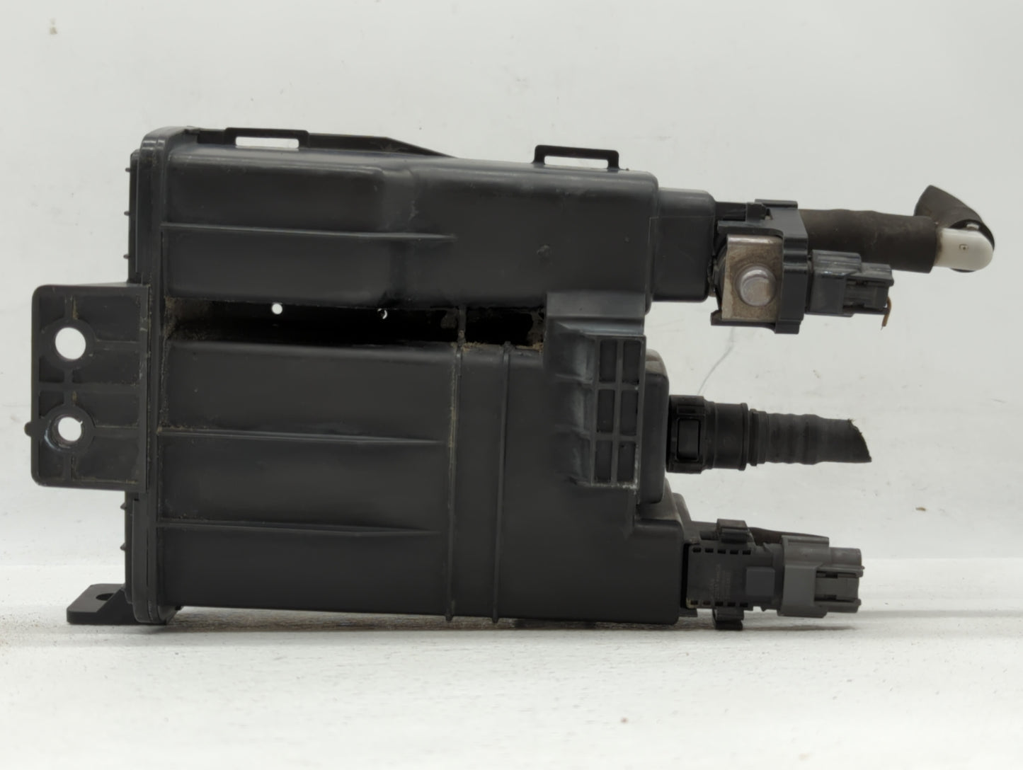 2007 Jeep Compass Fuel Vapor Charcoal Canister - Oemusedautoparts1.com