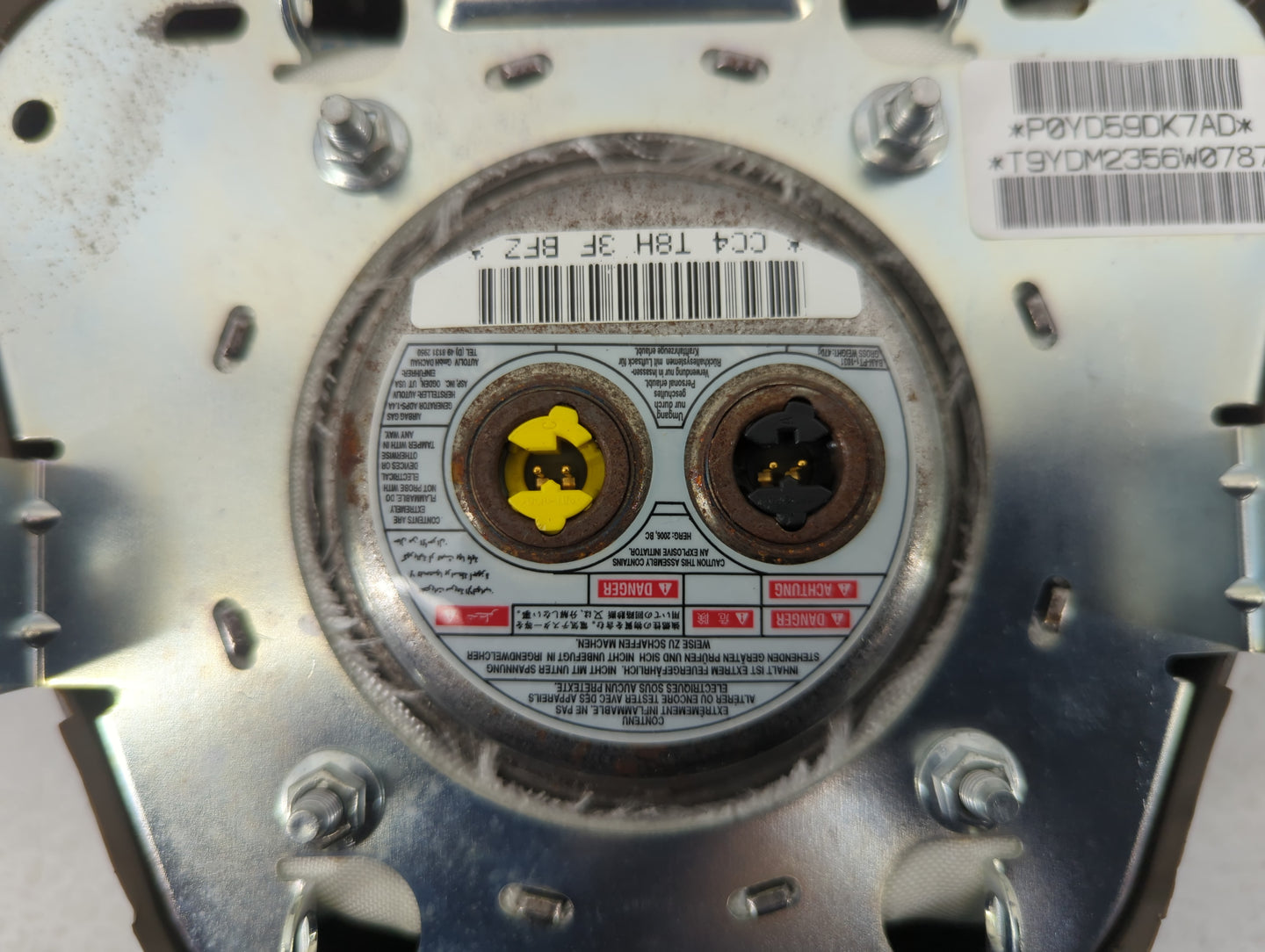 2007 Jeep Compass Air Bag Driver Left Steering Wheel Mounted P/N:P0YD59DK7AD Fits OEM Used Auto Parts - Oemusedautoparts1.co