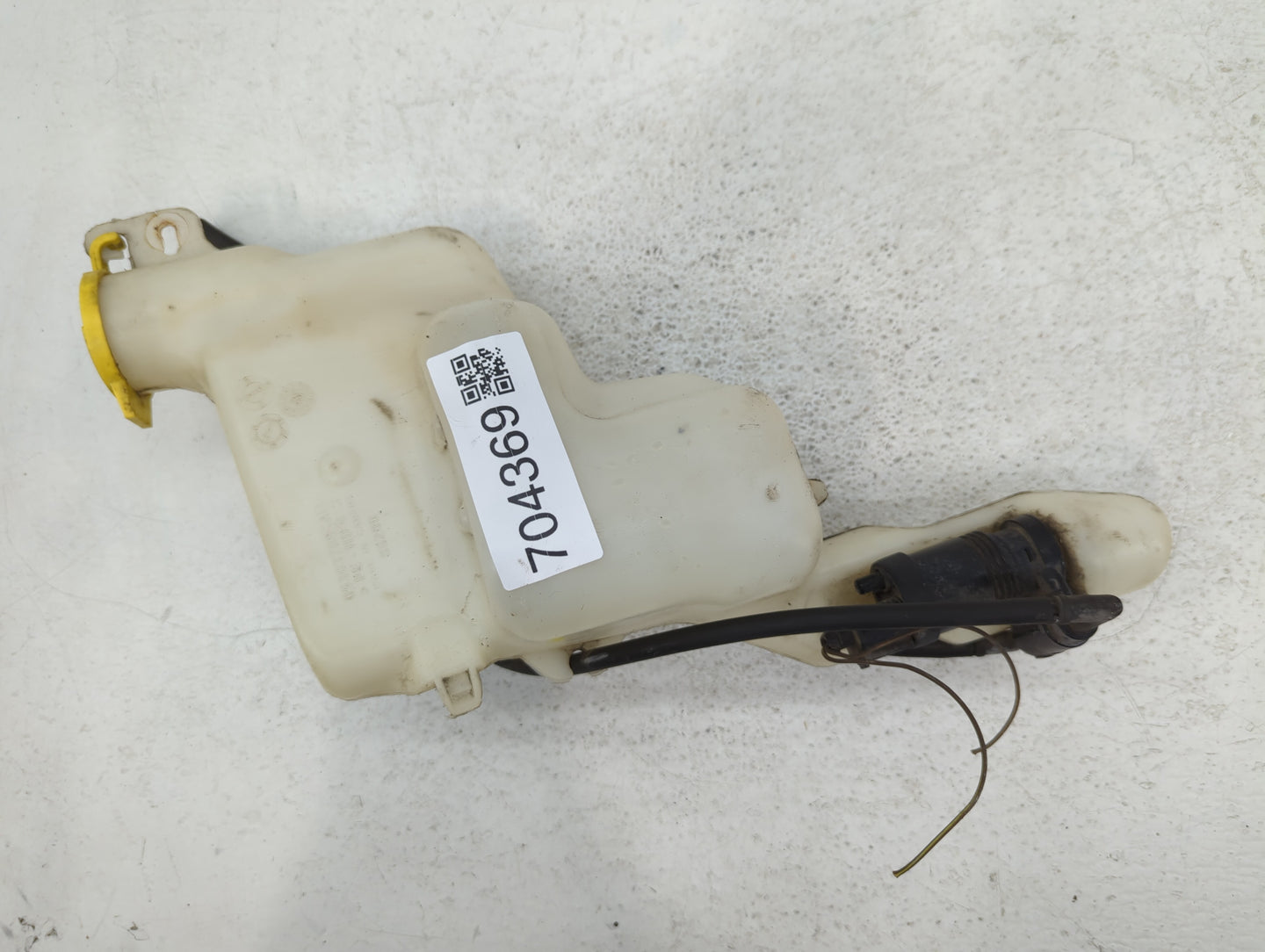 Jeep Compass Windshield Washer Fluid Reservoir Bottle Oem - Oemusedautoparts1.com