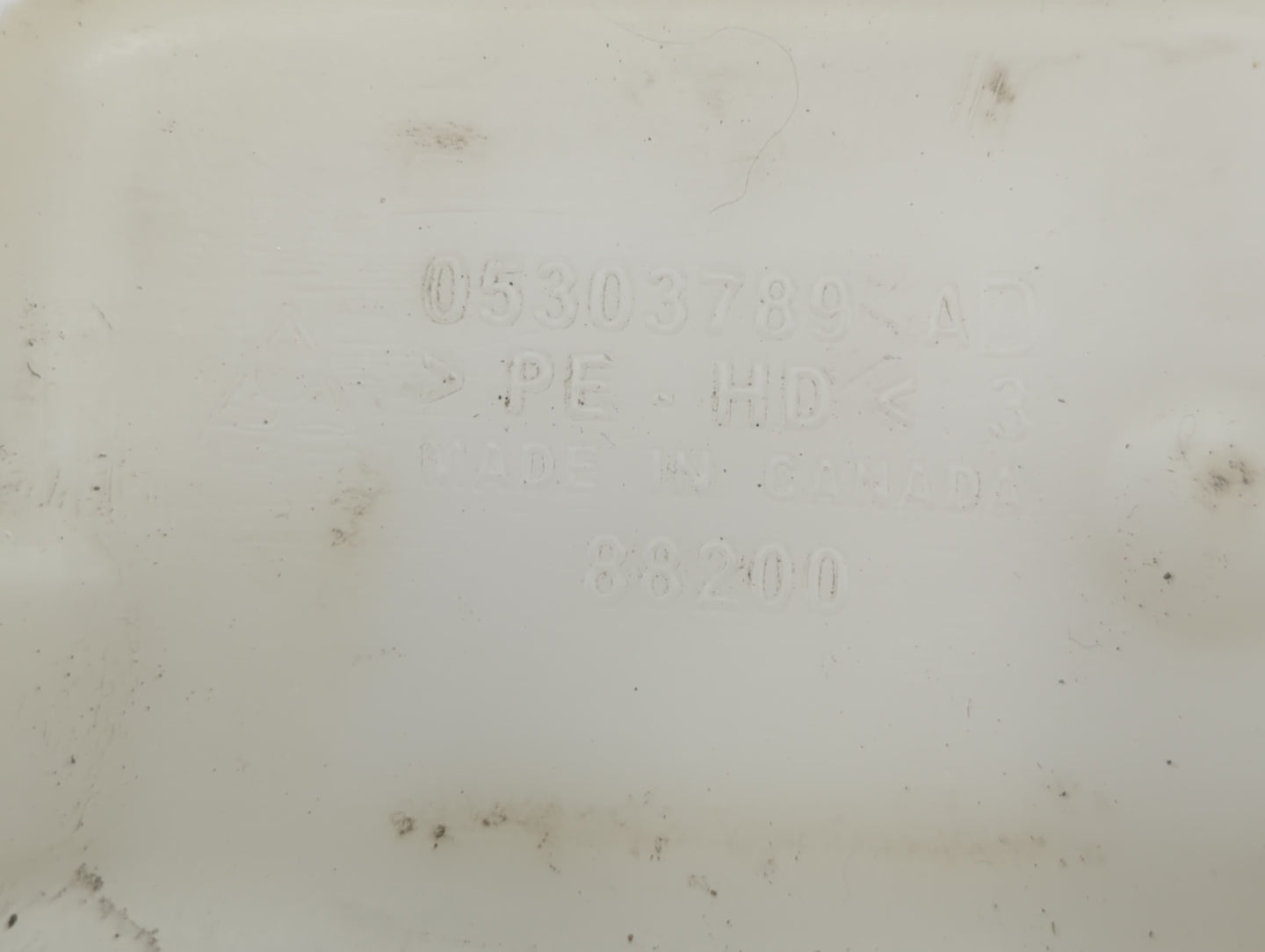 Jeep Compass Windshield Washer Fluid Reservoir Bottle Oem - Oemusedautoparts1.com