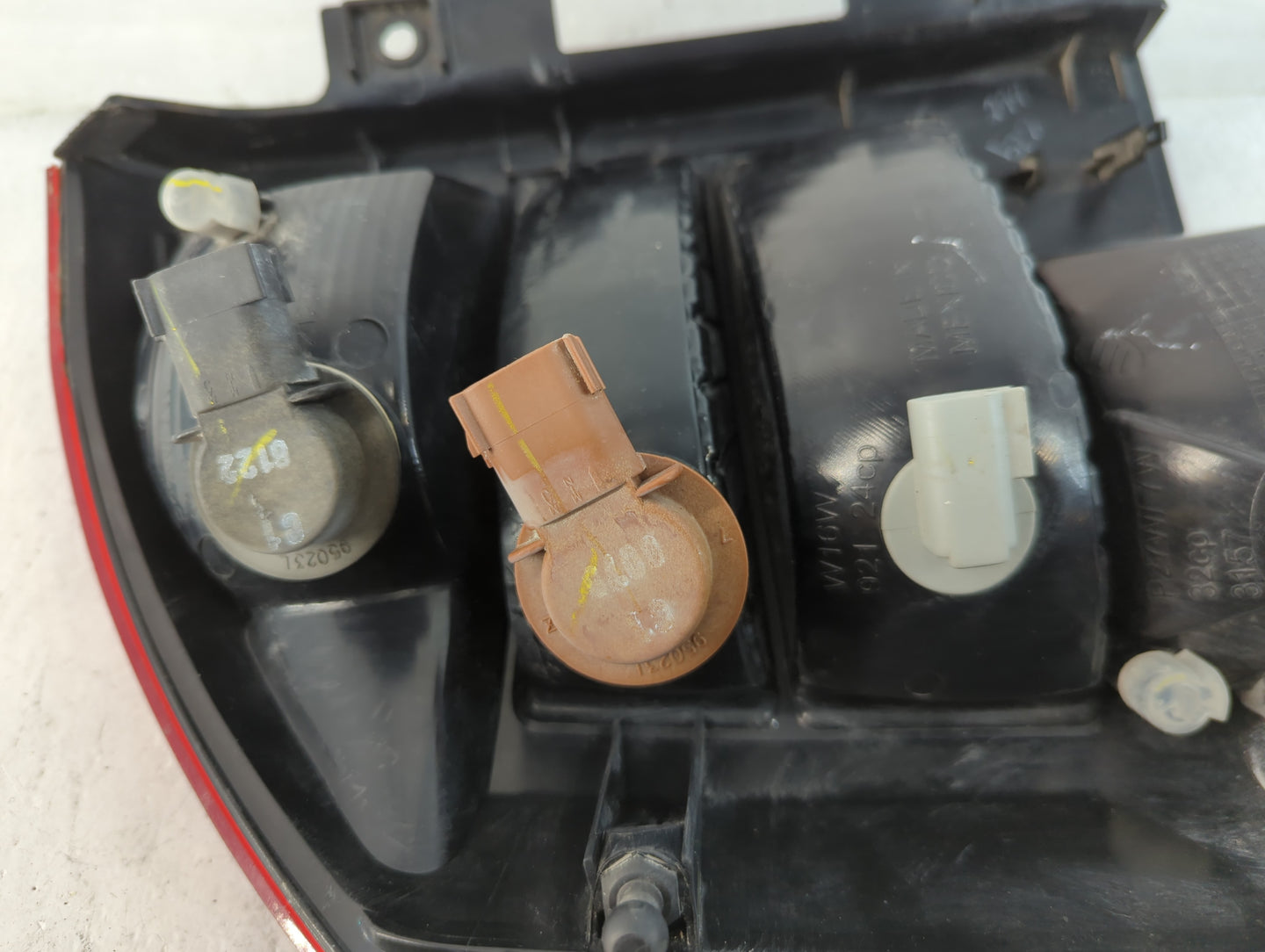 2007-2010 Jeep Compass Tail Light Assembly Passenger Right OEM Fits Fits 2007 2008 2009 2010 OEM Used Auto Parts - Oemusedau