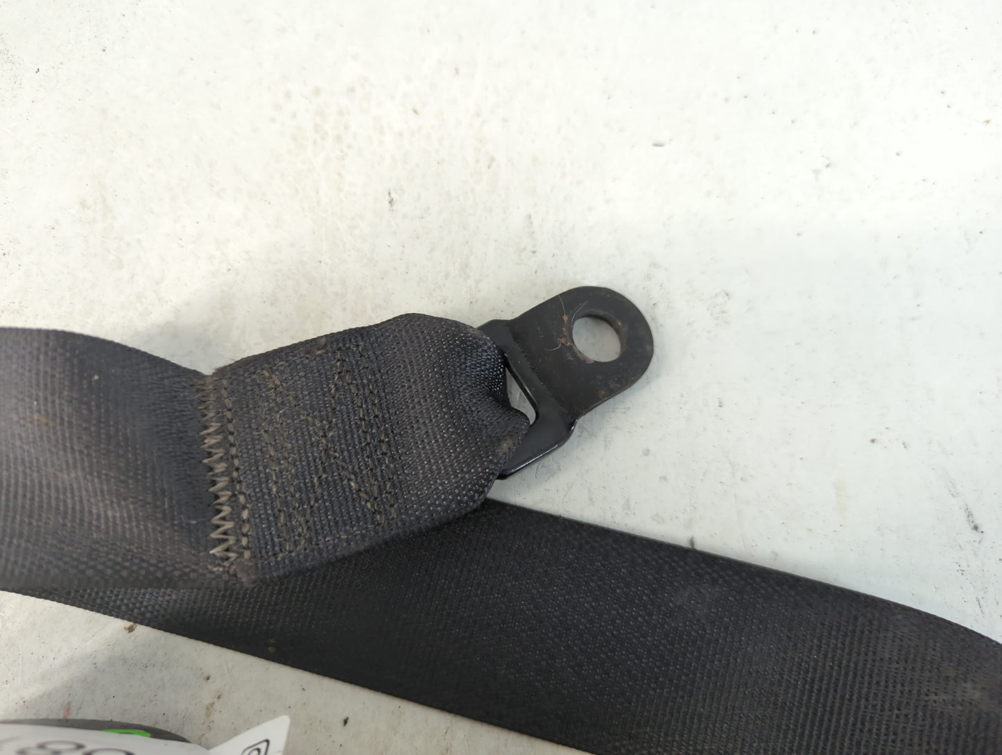 2007 Jeep Compass Passenger Front Seatbelt Buckle - Oemusedautoparts1.com