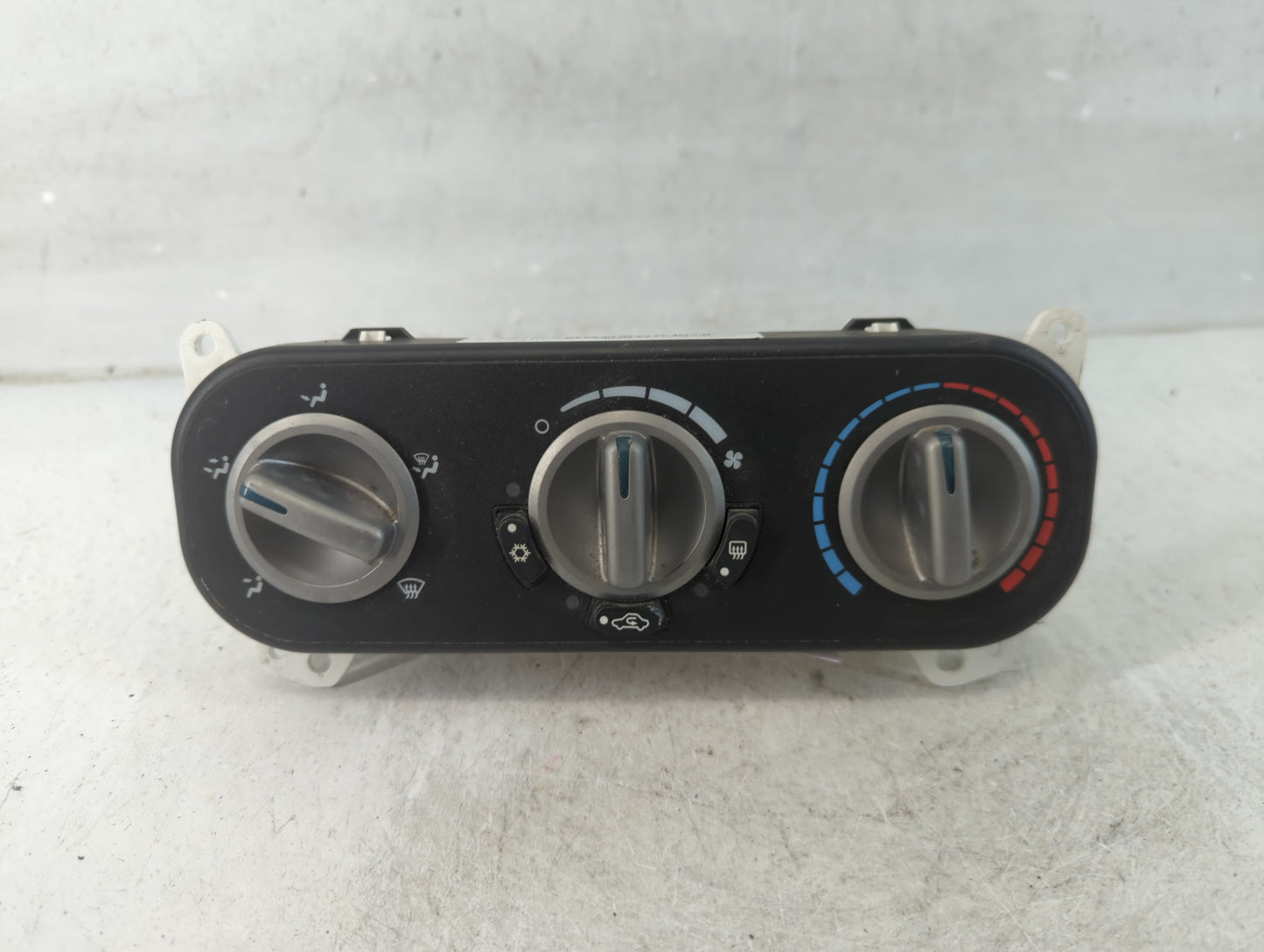 2007-2009 Jeep Compass Climate Control Module Temperature AC/Heater Replacement Fits Fits 2007 2008 2009 OEM Used Auto Parts