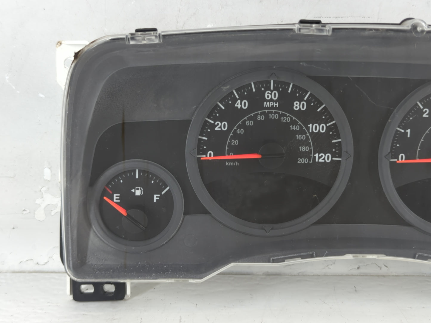 2007 Jeep Compass Instrument Cluster Speedometer Gauges P/N:05107006AF CR-0035-002-M0-CF Fits OEM Used Auto Parts - Oemuseda