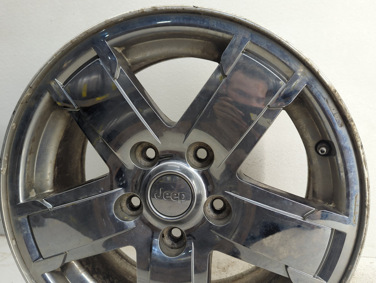 2005-2007 Jeep Grand Cherokee Oem Wheel Rim 1081835 - Oemusedautoparts1.com