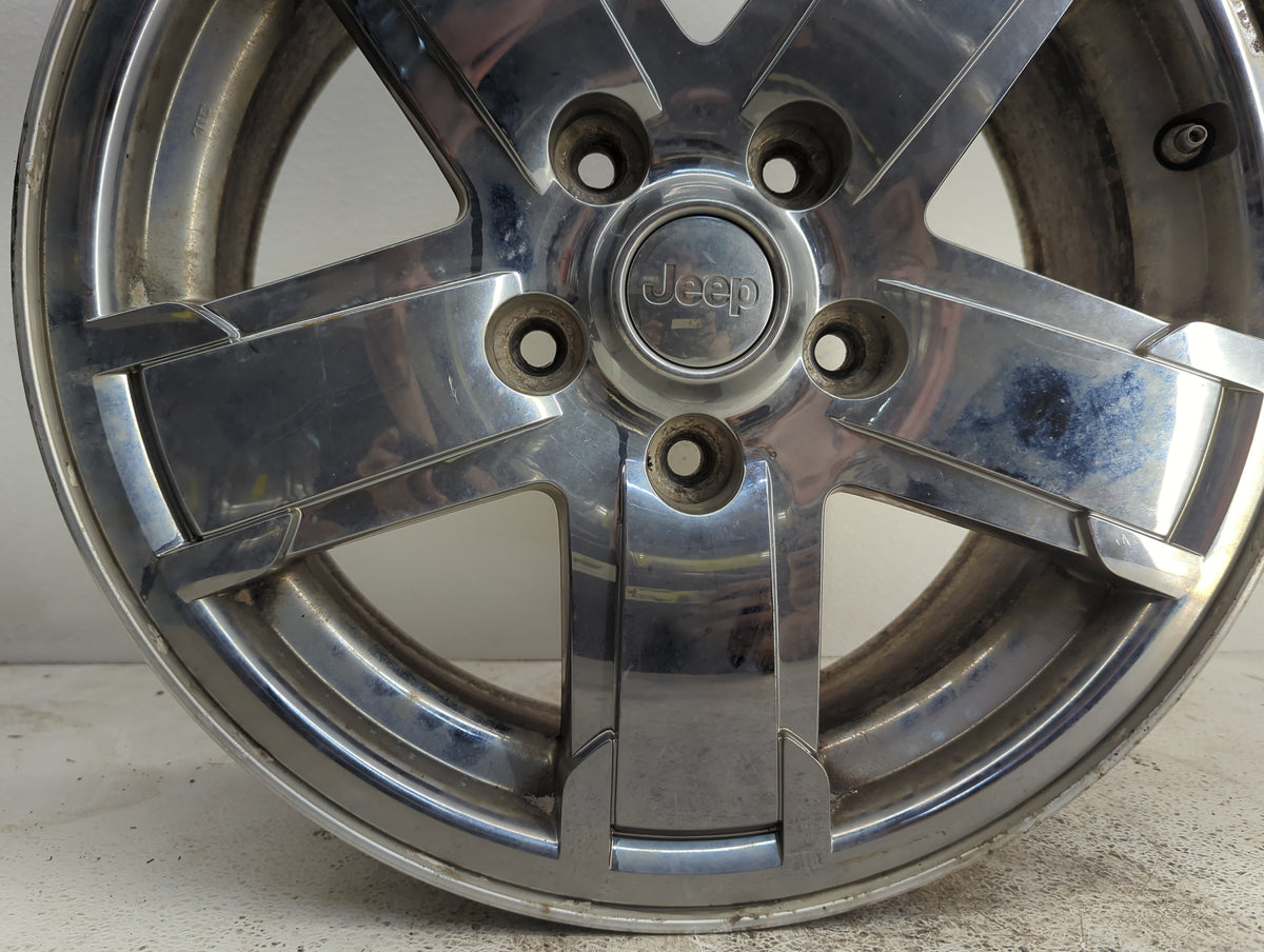 2005-2007 Jeep Grand Cherokee Oem Wheel Rim 1081835 - Oemusedautoparts1.com