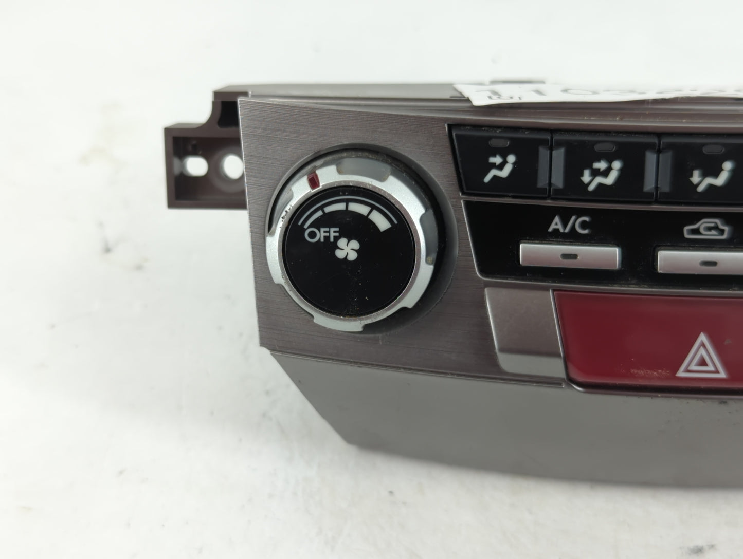 2005-2007 Jeep Grand Cherokee Climate Control Module Temperature AC/Heater Replacement P/N:72311AJ08A Fits Fits 2005 2006 20