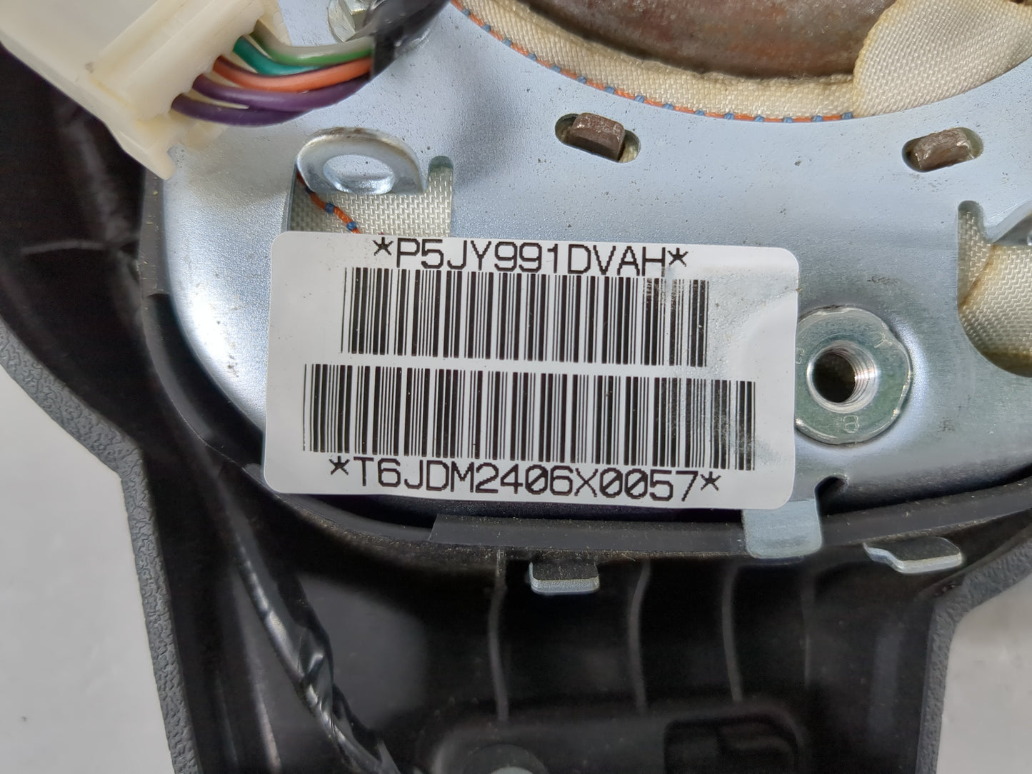 2005-2007 Jeep Grand Cherokee Air Bag Driver Left Steering Wheel Mounted P/N:P5JY991DVAH Fits Fits 2005 2006 2007 OEM Used A