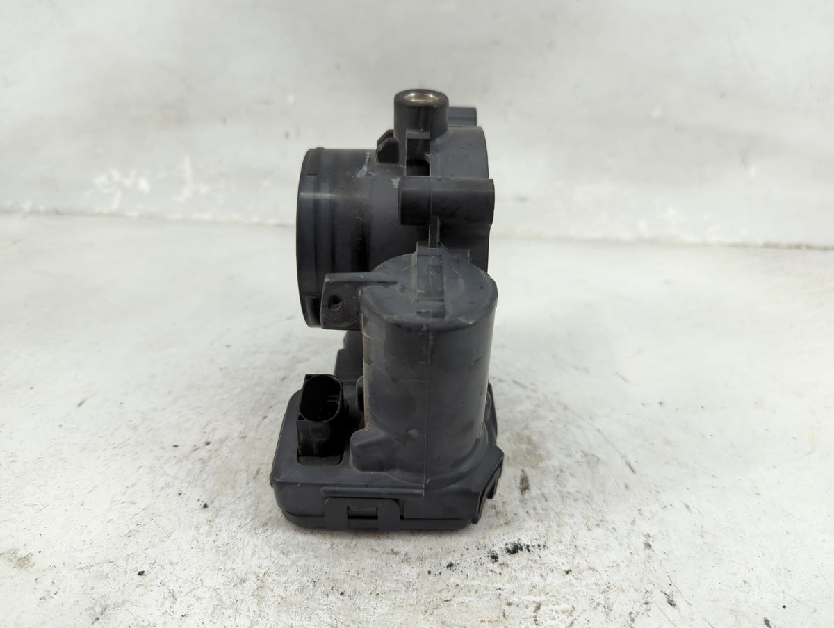 2007-2010 Jeep Grand Cherokee Throttle Body P/N:04861661AA 0280750203 Fits Fits 2007 2008 2009 2010 2011 2012 OEM Used Auto 