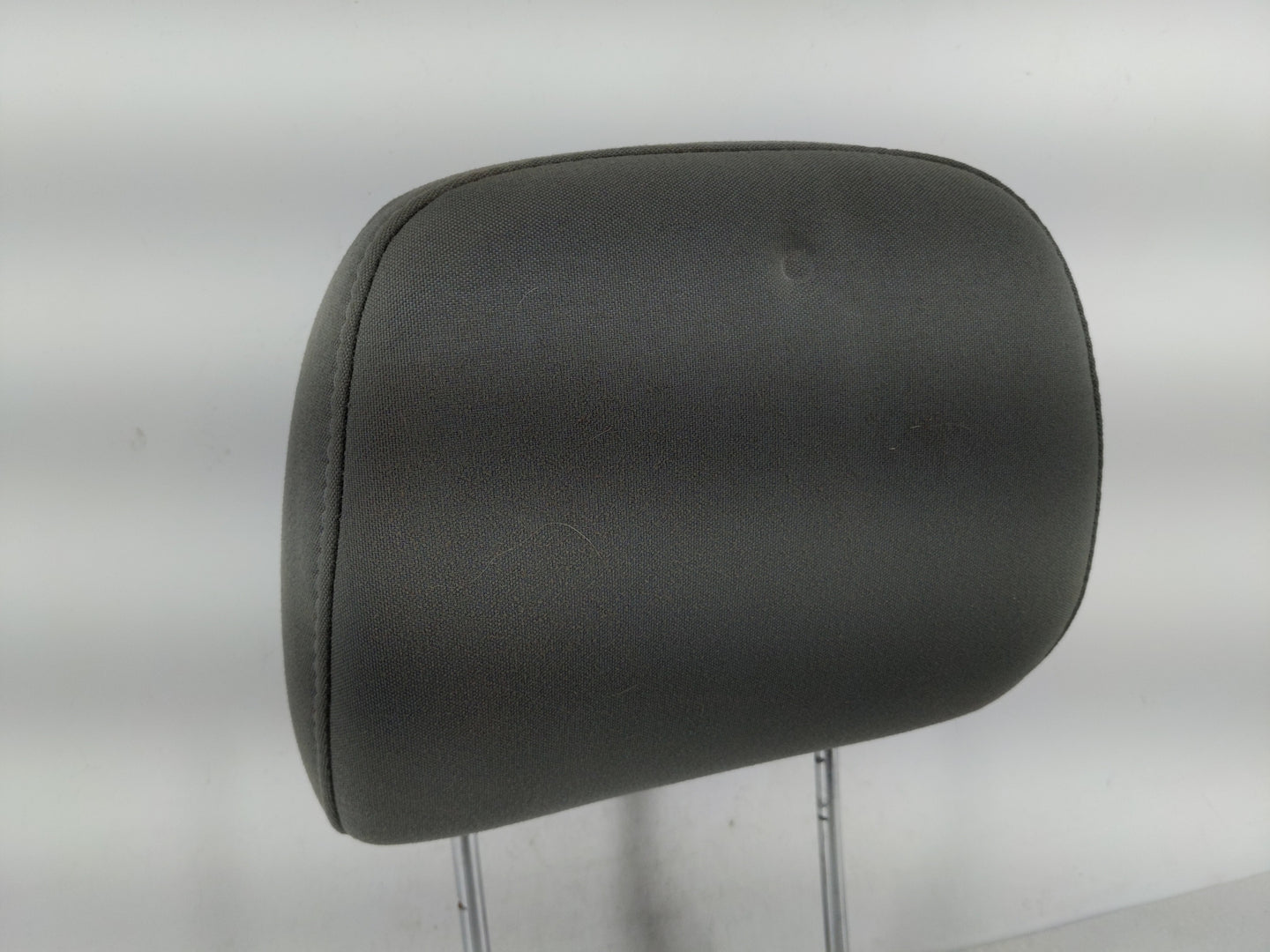 2007 Jeep Grand Cherokee Headrest Head Rest Front Driver Passenger Seat - Oemusedautoparts1.com