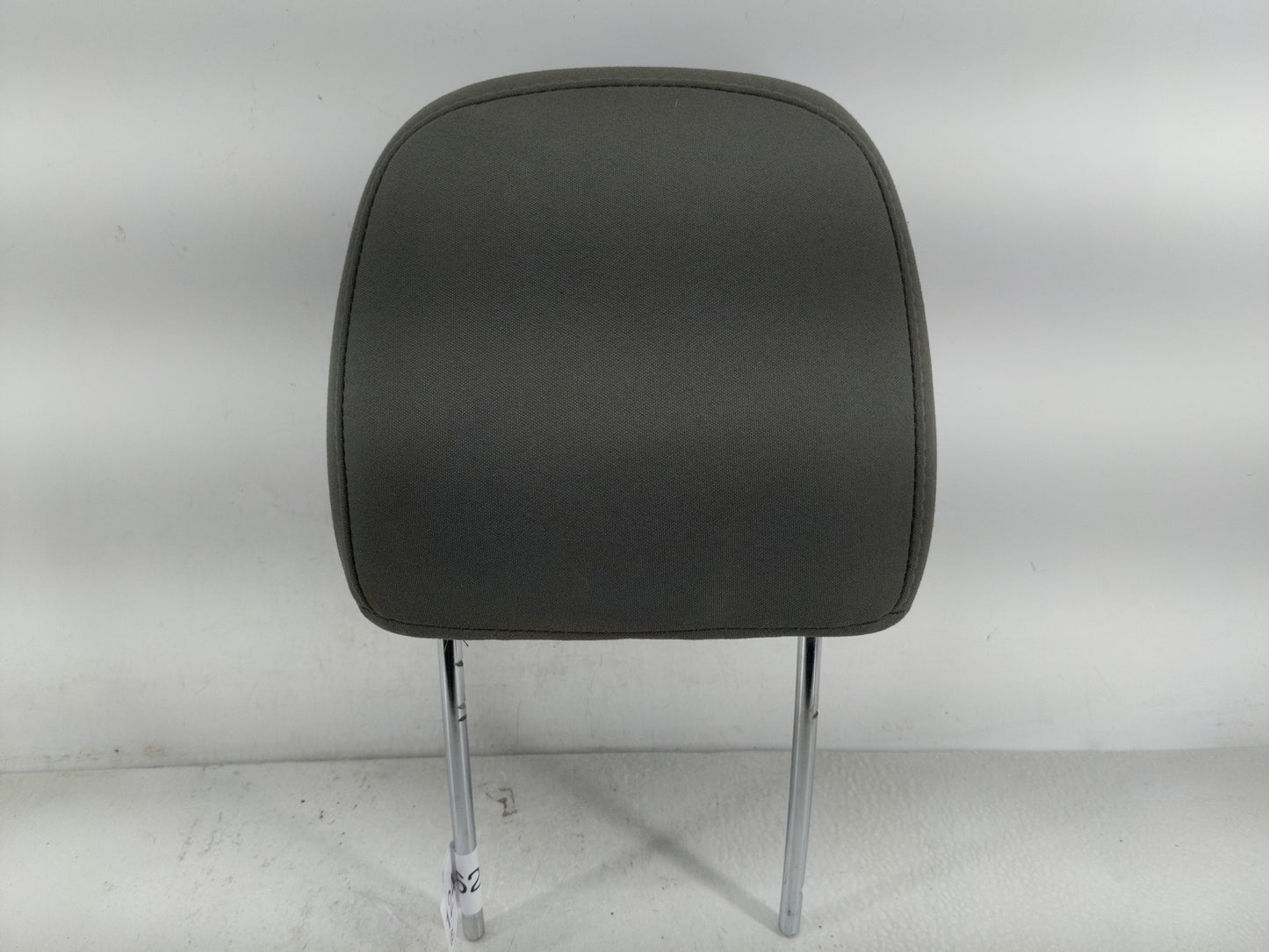 2007 Jeep Grand Cherokee Headrest Head Rest Front Driver Passenger Seat - Oemusedautoparts1.com