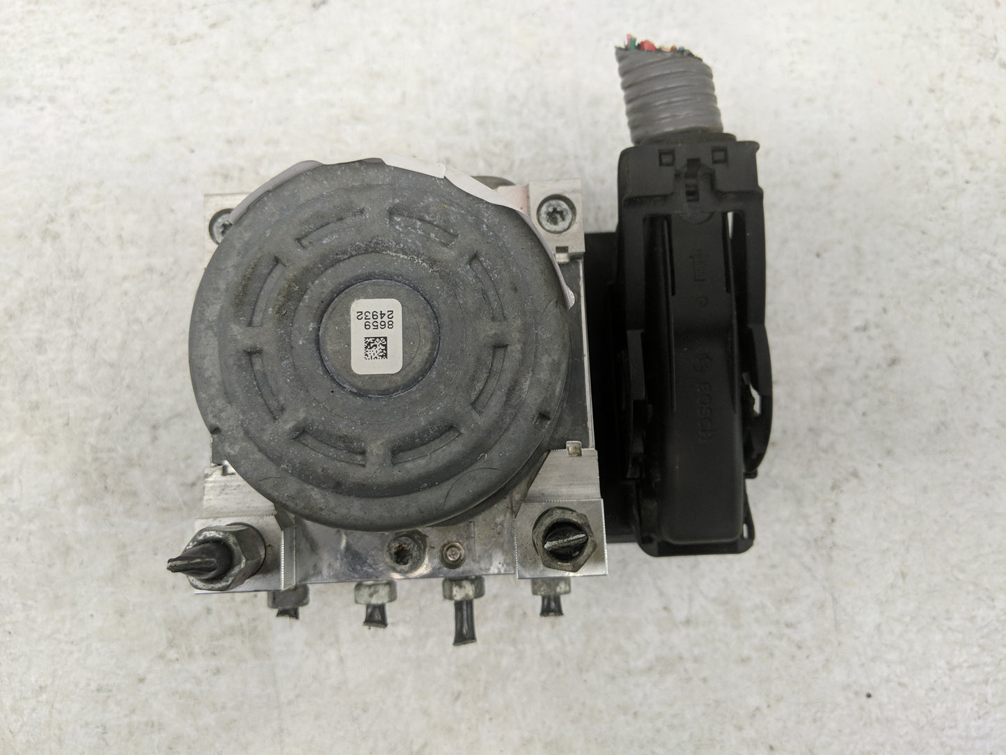 2007 Jeep Grand Cherokee ABS Pump Control Module Replacement Fits OEM Used Auto Parts - Oemusedautoparts1.com