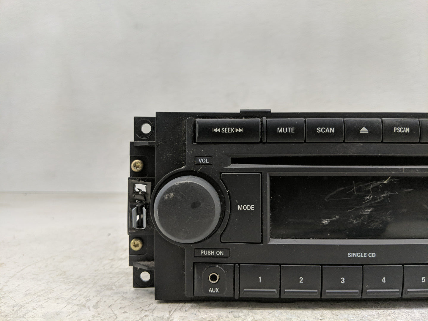 2005-2007 Jeep Grand Cherokee Radio AM FM Cd Player Receiver Replacement P/N:P05064173AG Fits Fits 2005 2006 2007 OEM Used A