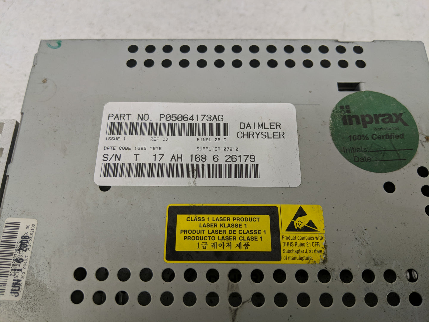 2005-2007 Jeep Grand Cherokee Radio AM FM Cd Player Receiver Replacement P/N:P05064173AG Fits Fits 2005 2006 2007 OEM Used A