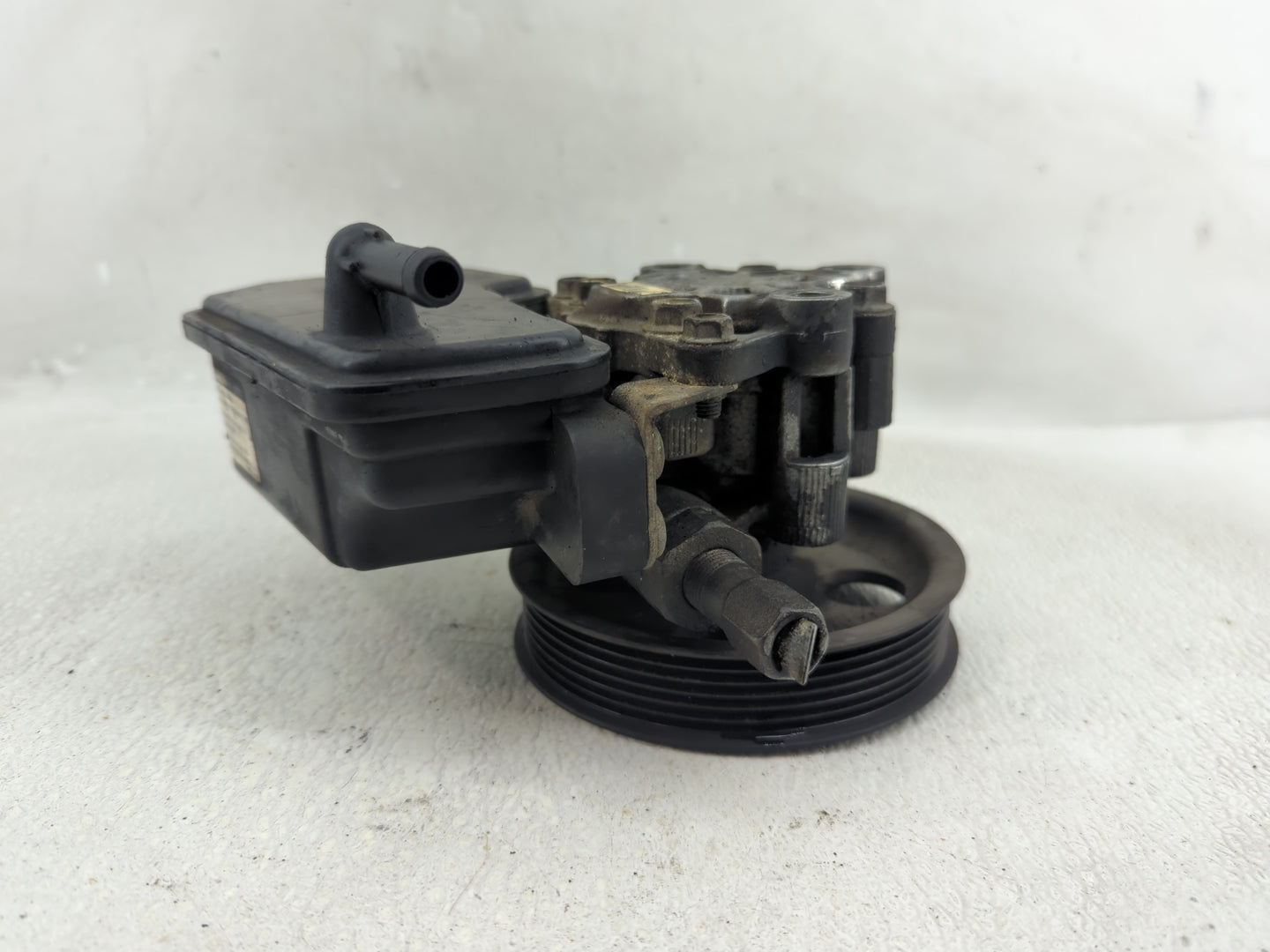2005-2010 Jeep Grand Cherokee Power Steering Column Pump Oem - Oemusedautoparts1.com