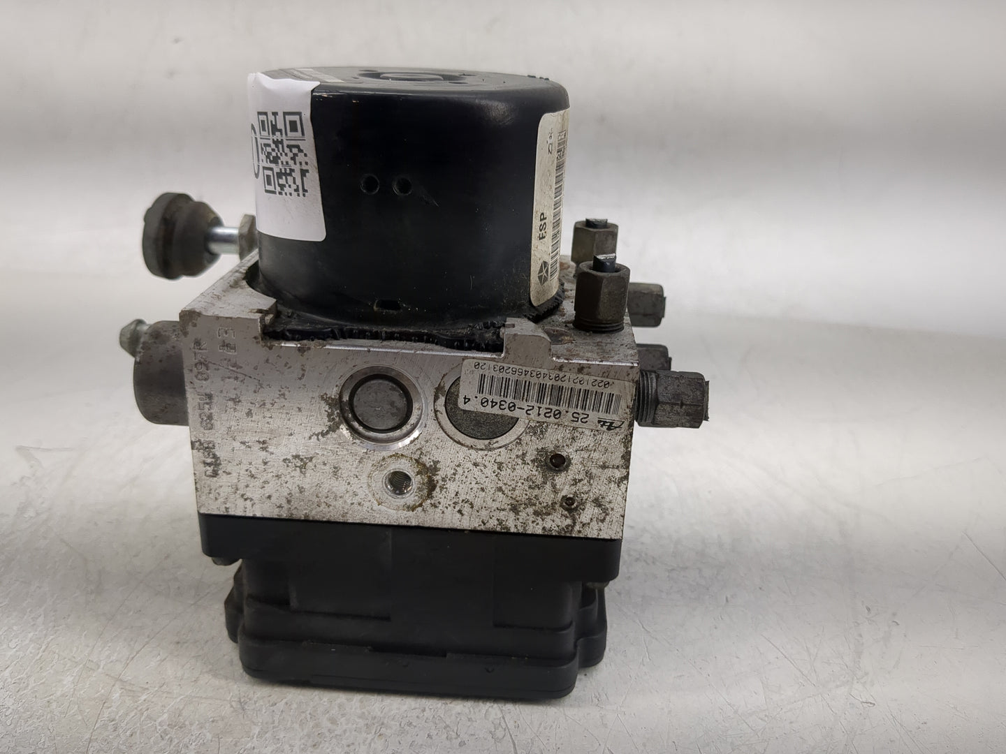 2007 Jeep Grand Cherokee ABS Pump Control Module Replacement P/N:P52124492AC Fits OEM Used Auto Parts - Oemusedautoparts1.co