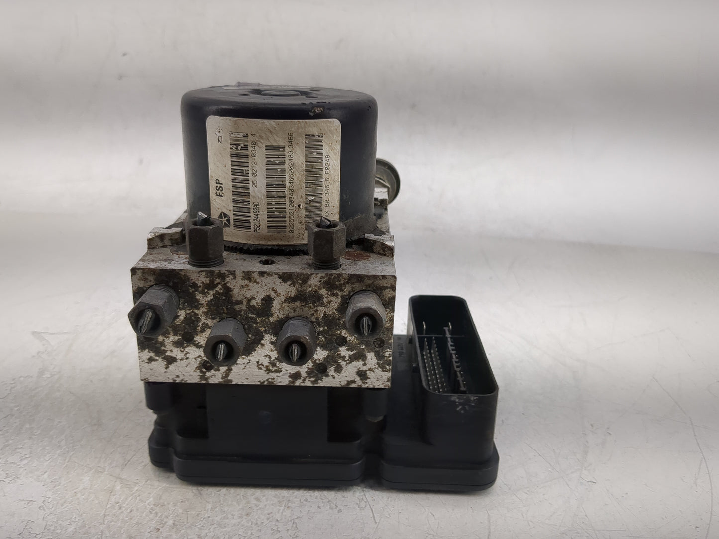 2007 Jeep Grand Cherokee ABS Pump Control Module Replacement P/N:P52124492AC Fits OEM Used Auto Parts - Oemusedautoparts1.co