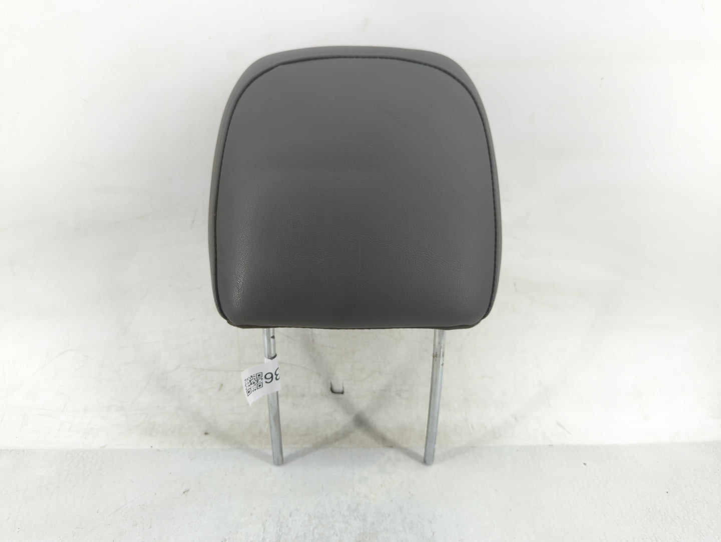 2007 Jeep Grand Cherokee Headrest Head Rest Front Driver Passenger Seat Fits OEM Used Auto Parts - Oemusedautoparts1.com