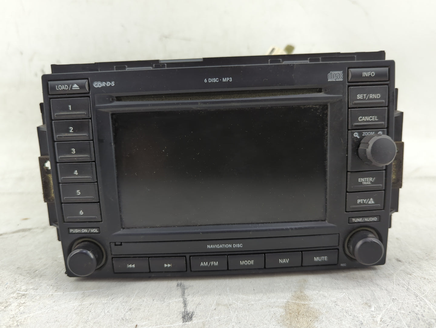 2005-2007 Jeep Grand Cherokee Radio AM FM Cd Player Receiver Replacement P/N:05064184AC Fits Fits 2005 2006 2007 2008 OEM Us