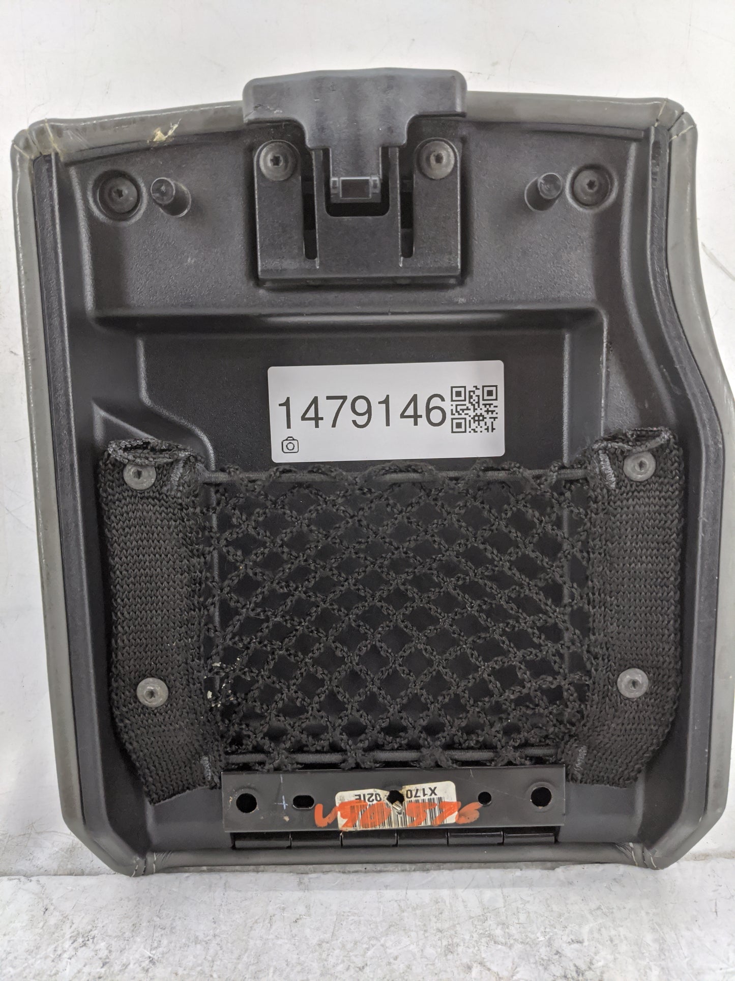 2005-2010 Jeep Grand Cherokee Center Console Armrest Cover Lid Fits Fits 2005 2006 2007 2008 2009 2010 OEM Used Auto Parts -