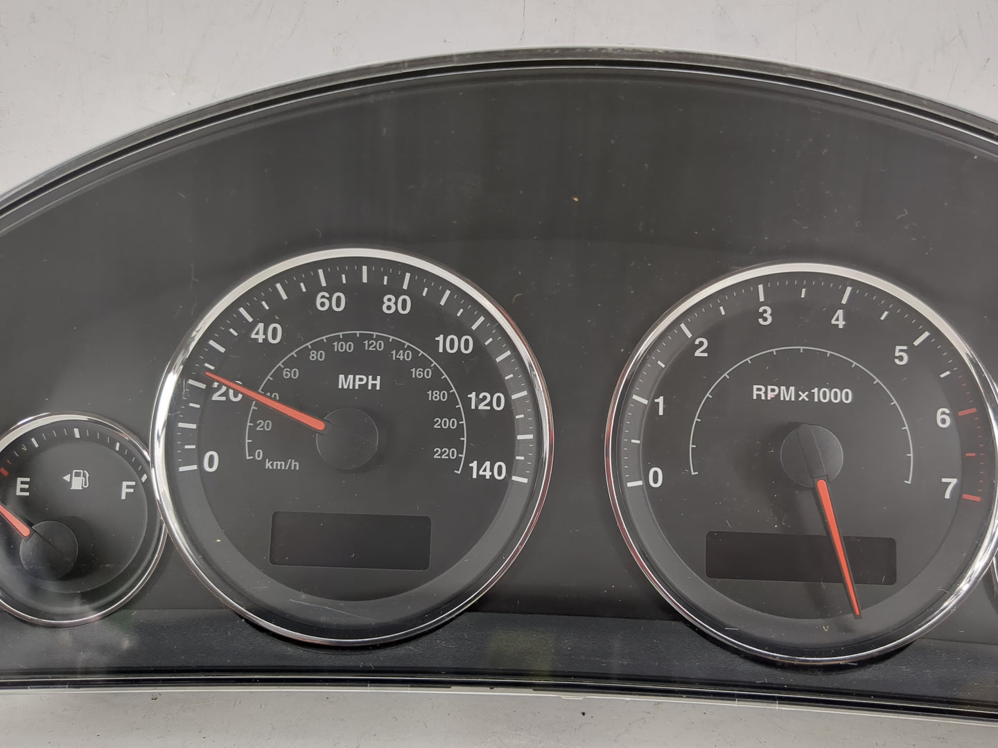 2007 Jeep Grand Cherokee Instrument Cluster Speedometer Gauges P/N:05172317AC CR-0034-103-M0-CC Miles: Fits OEM Used Auto Pa