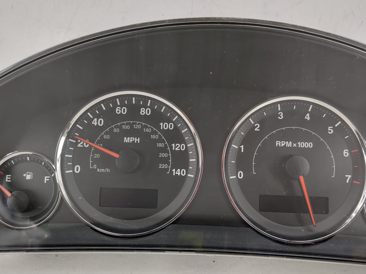 2007 Jeep Grand Cherokee Instrument Cluster Speedometer Gauges P/N:05172317AC CR-0034-103-M0-CC Miles: Fits OEM Used Auto Pa