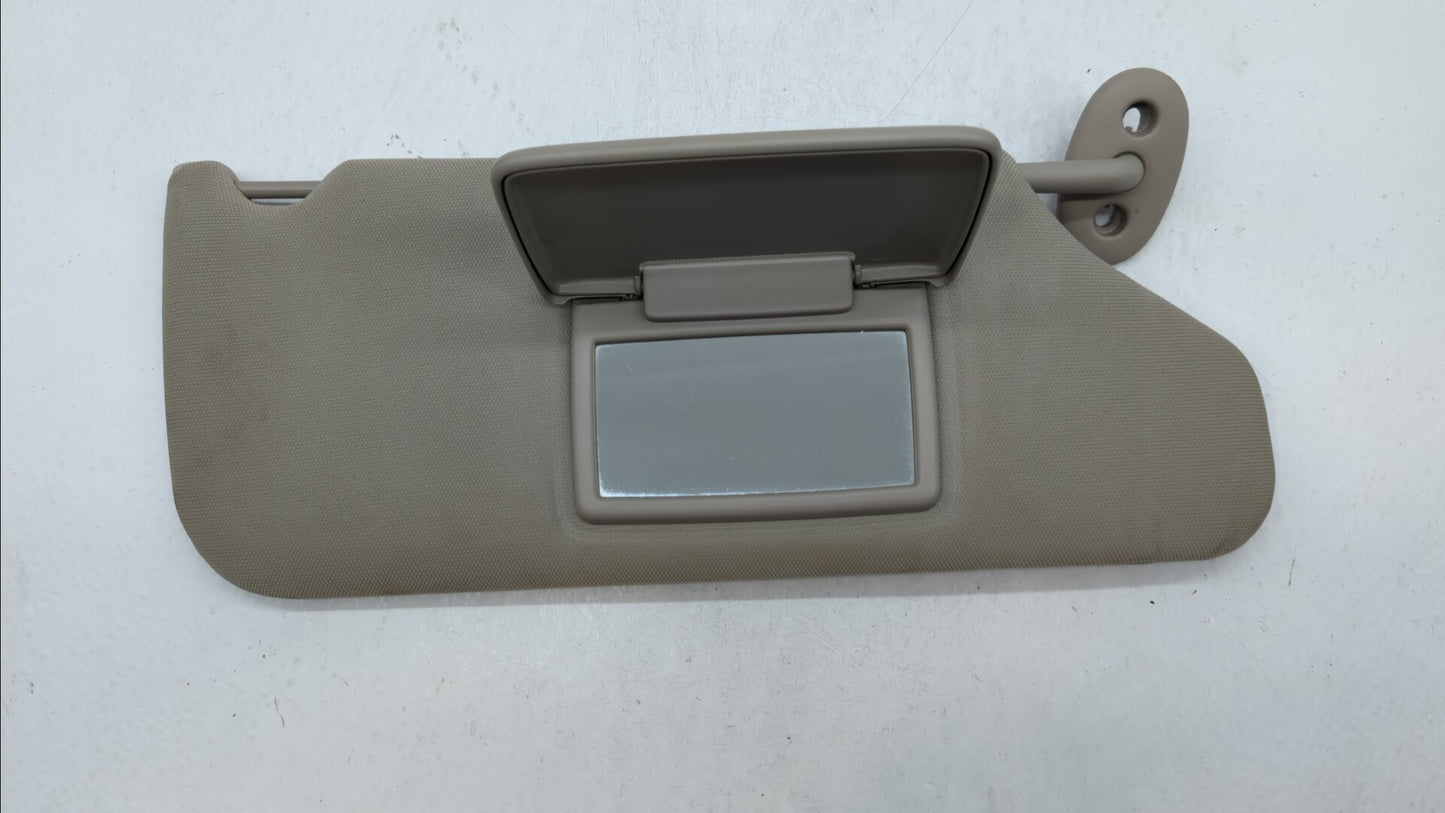 2005-2010 Jeep Grand Cherokee Sun Visor Shade Replacement Passenger Right Mirror Fits Fits 2005 2006 2007 2008 2009 2010 OEM