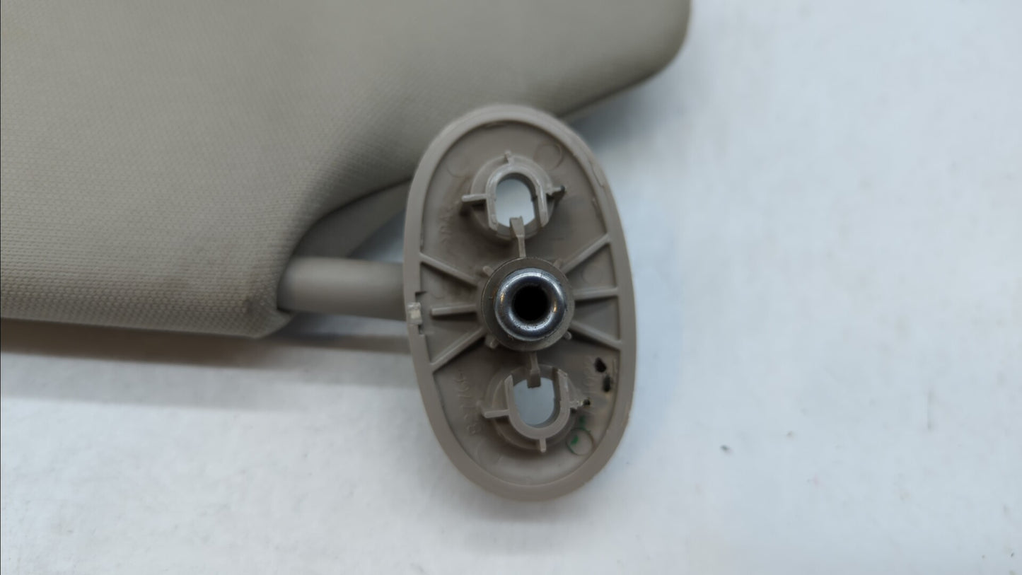 2005-2010 Jeep Grand Cherokee Sun Visor Shade Replacement Passenger Right Mirror Fits Fits 2005 2006 2007 2008 2009 2010 OEM