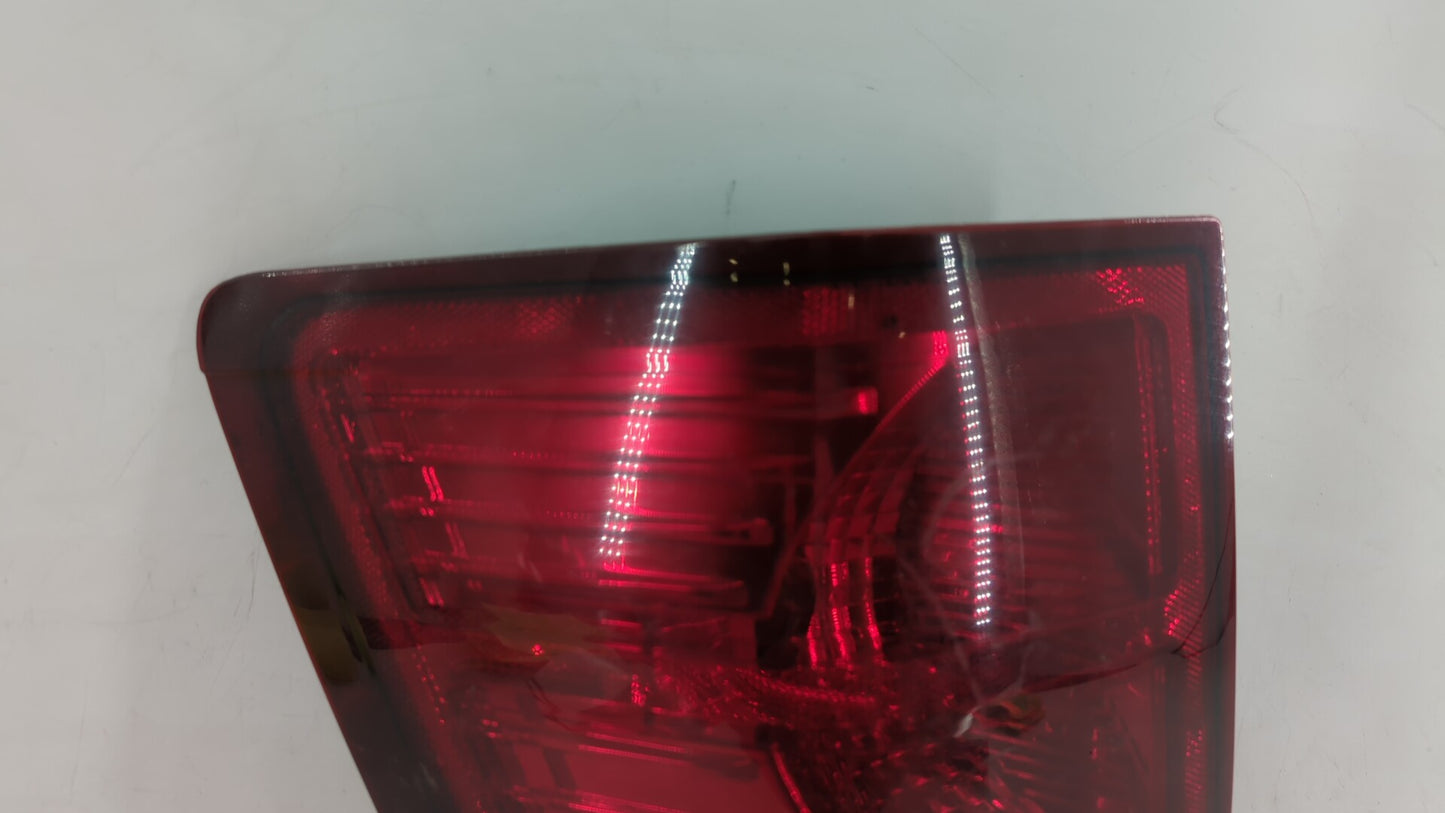 2007-2010 Jeep Grand Cherokee Tail Light Assembly Driver Left OEM P/N:55079013AB Fits Fits 2007 2008 2009 2010 OEM Used Auto