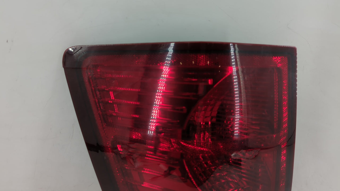 2007-2010 Jeep Grand Cherokee Tail Light Assembly Driver Left OEM P/N:55079013AB Fits Fits 2007 2008 2009 2010 OEM Used Auto