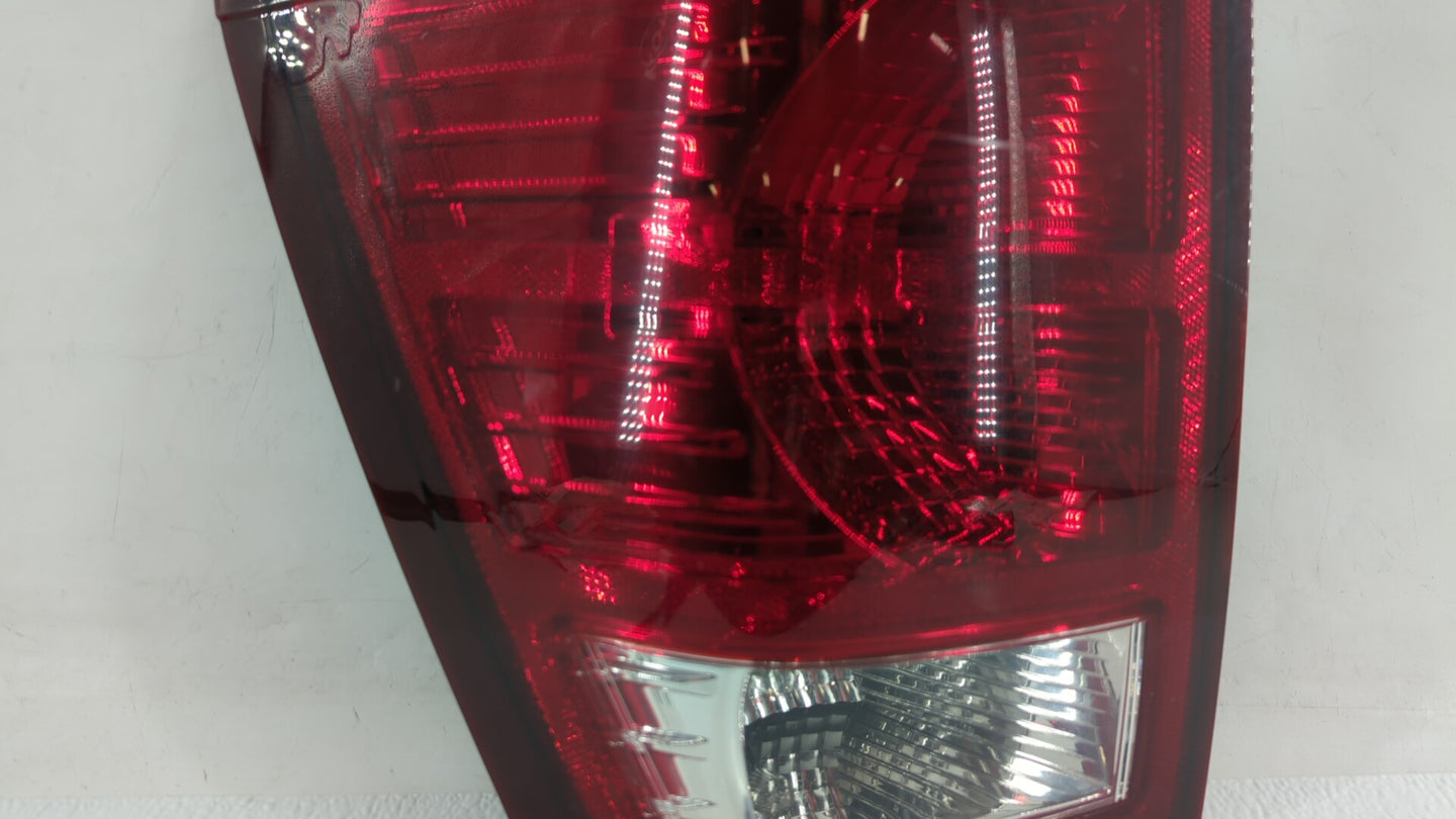2007-2010 Jeep Grand Cherokee Tail Light Assembly Driver Left OEM P/N:55079013AB Fits Fits 2007 2008 2009 2010 OEM Used Auto
